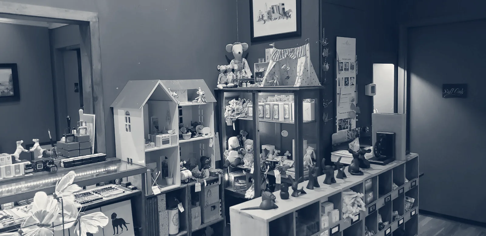 The Paper Mouse — Newton, Massachusetts