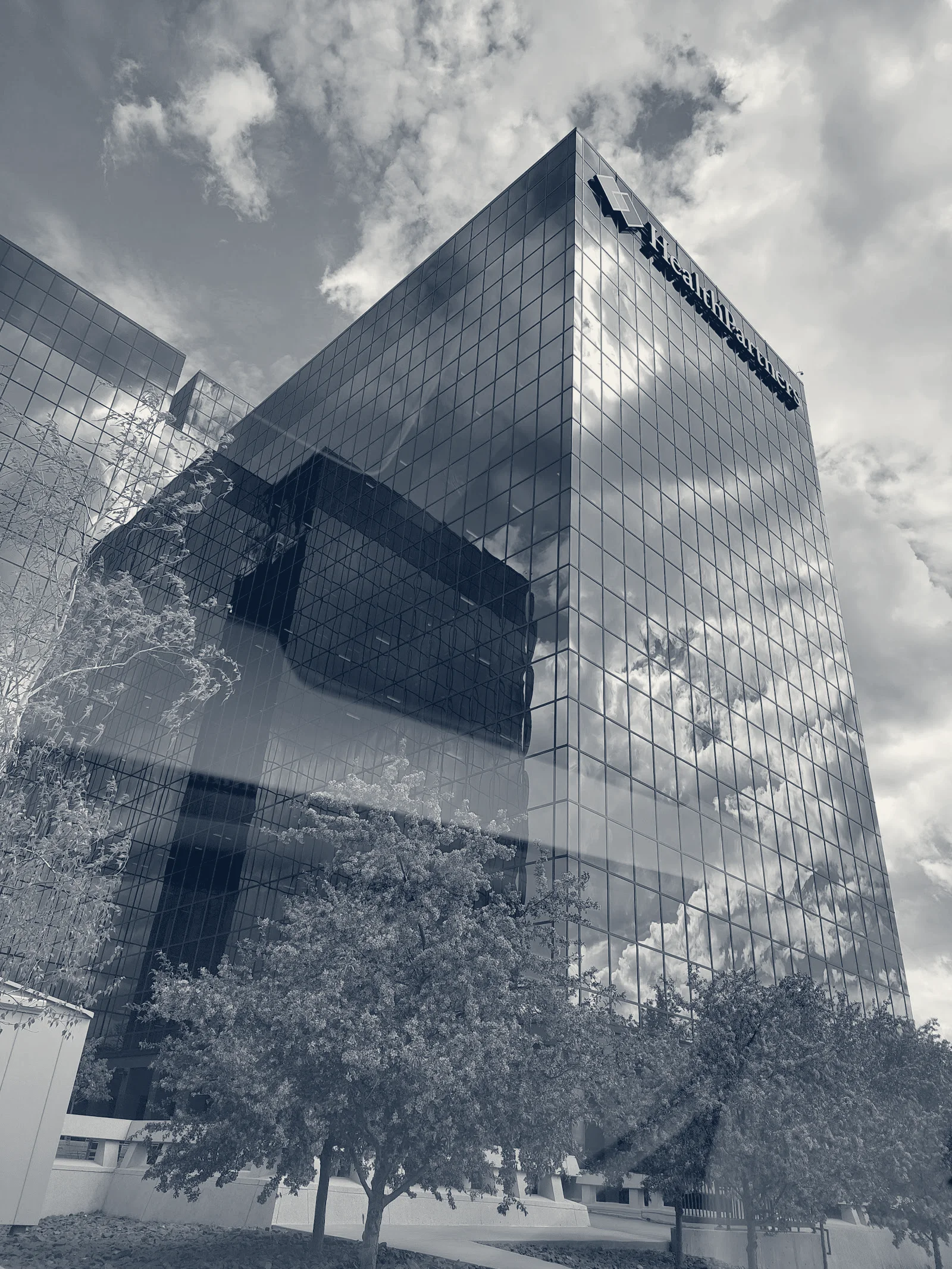 HealthPartners 8170 Building Offices — Bloomington, Minnesota
