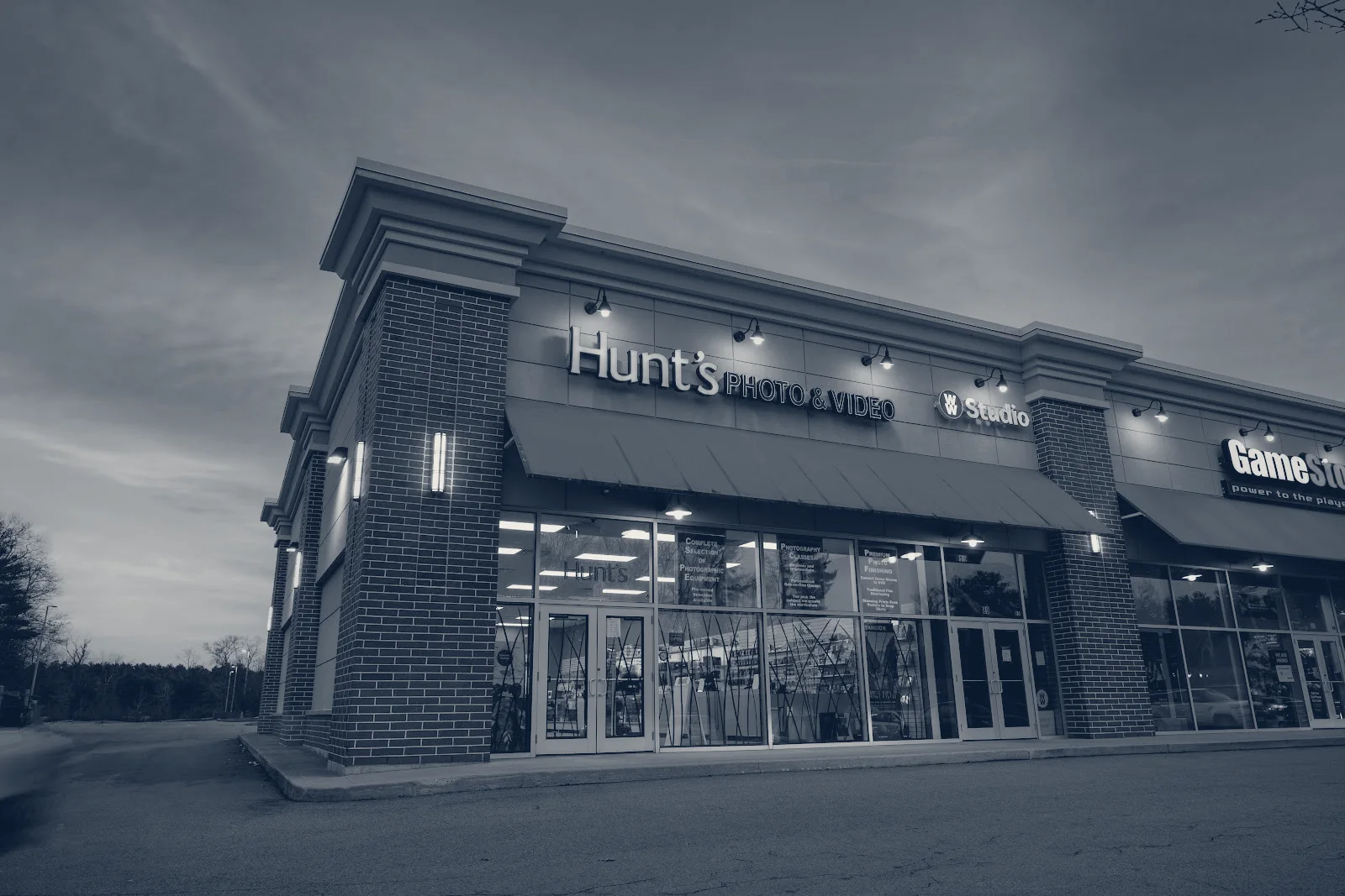 Hunt's Photo and Video — Hanover, Massachusetts