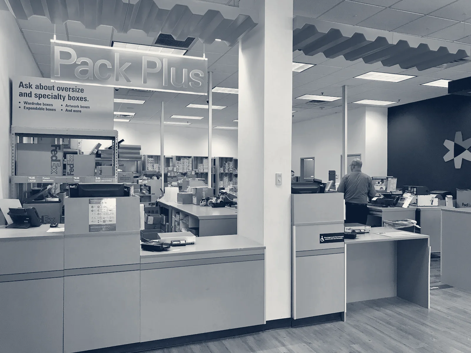 FedEx Office Print & Ship Center — Peabody, Massachusetts