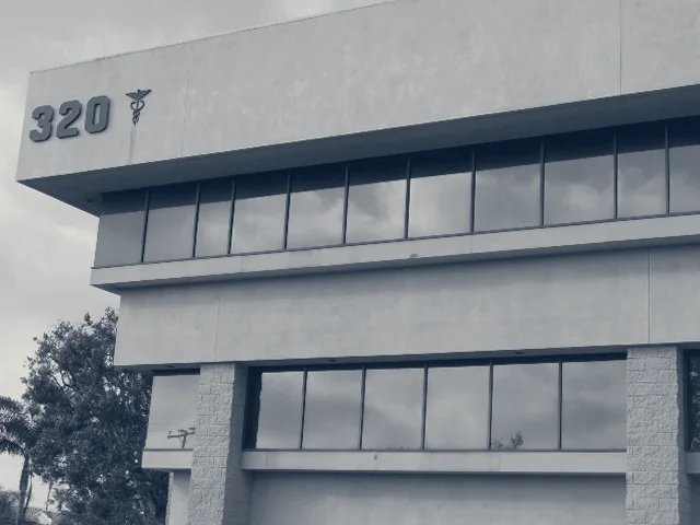 Advanced Skin Treatment Center : JEFFREY LAUBER, MD — Newport Beach, California