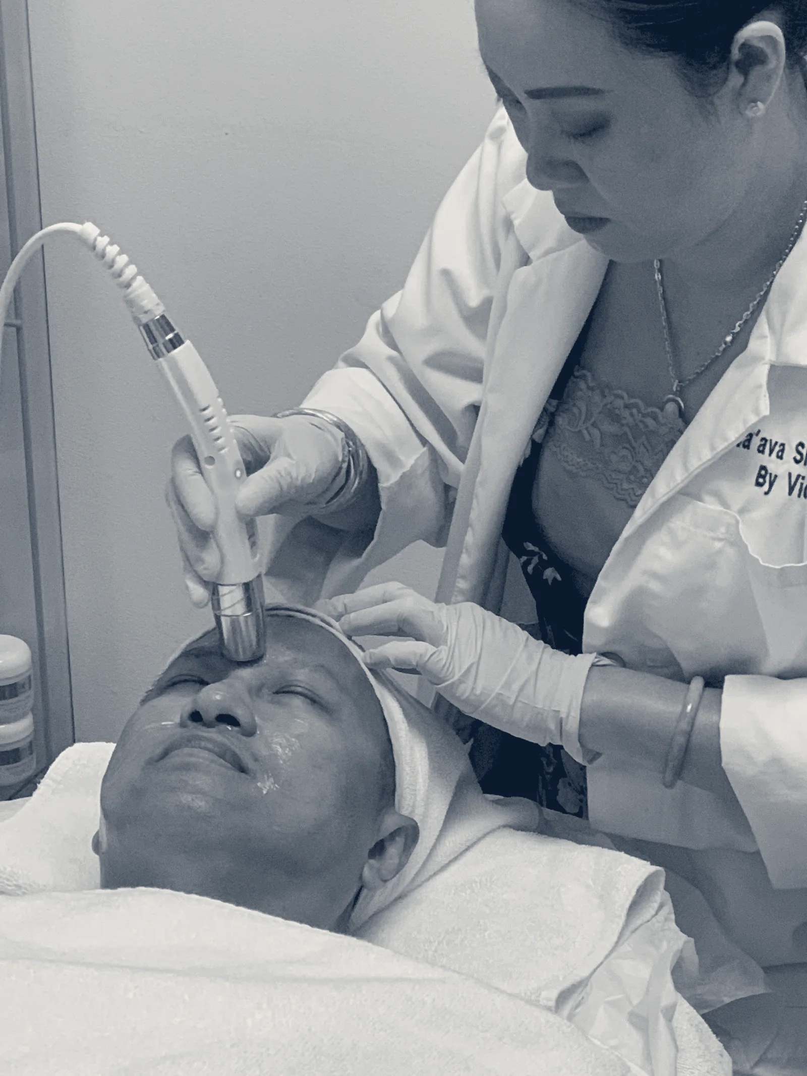 Na'ava Skin Care Spa — Irvine, California