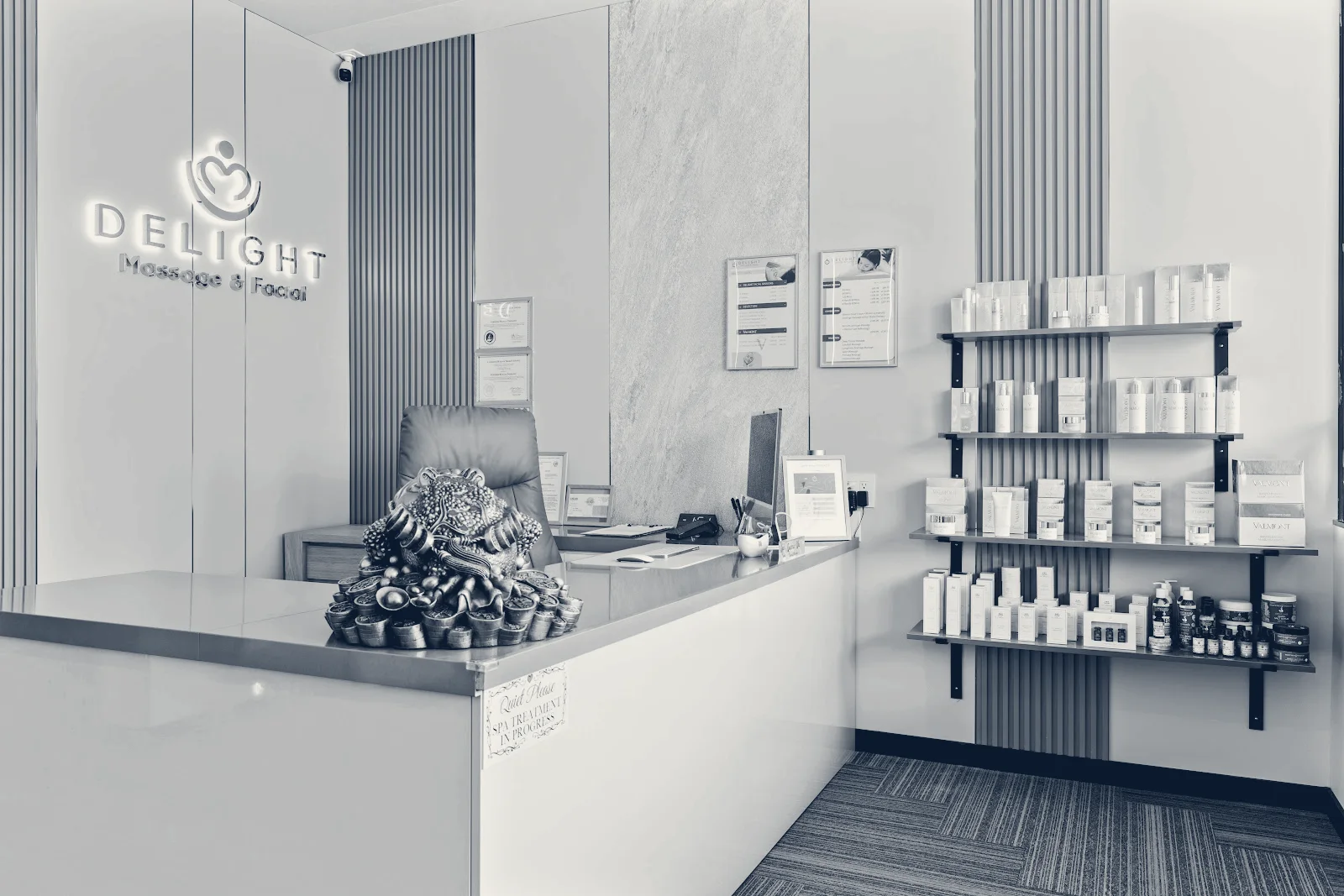Delight Massage & Facial the Best Massage Spa Services and Acupuncture Services — Laguna Hills, California