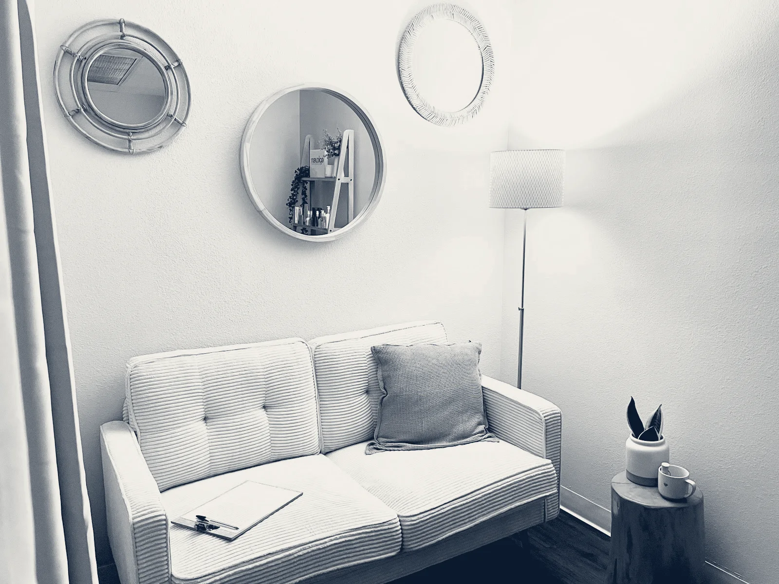 Maison beauté — Mission Viejo, California
