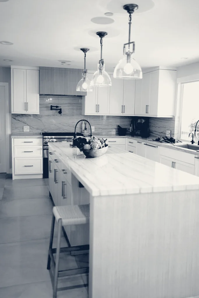Hollywood Refinishing — North Hollywood, California