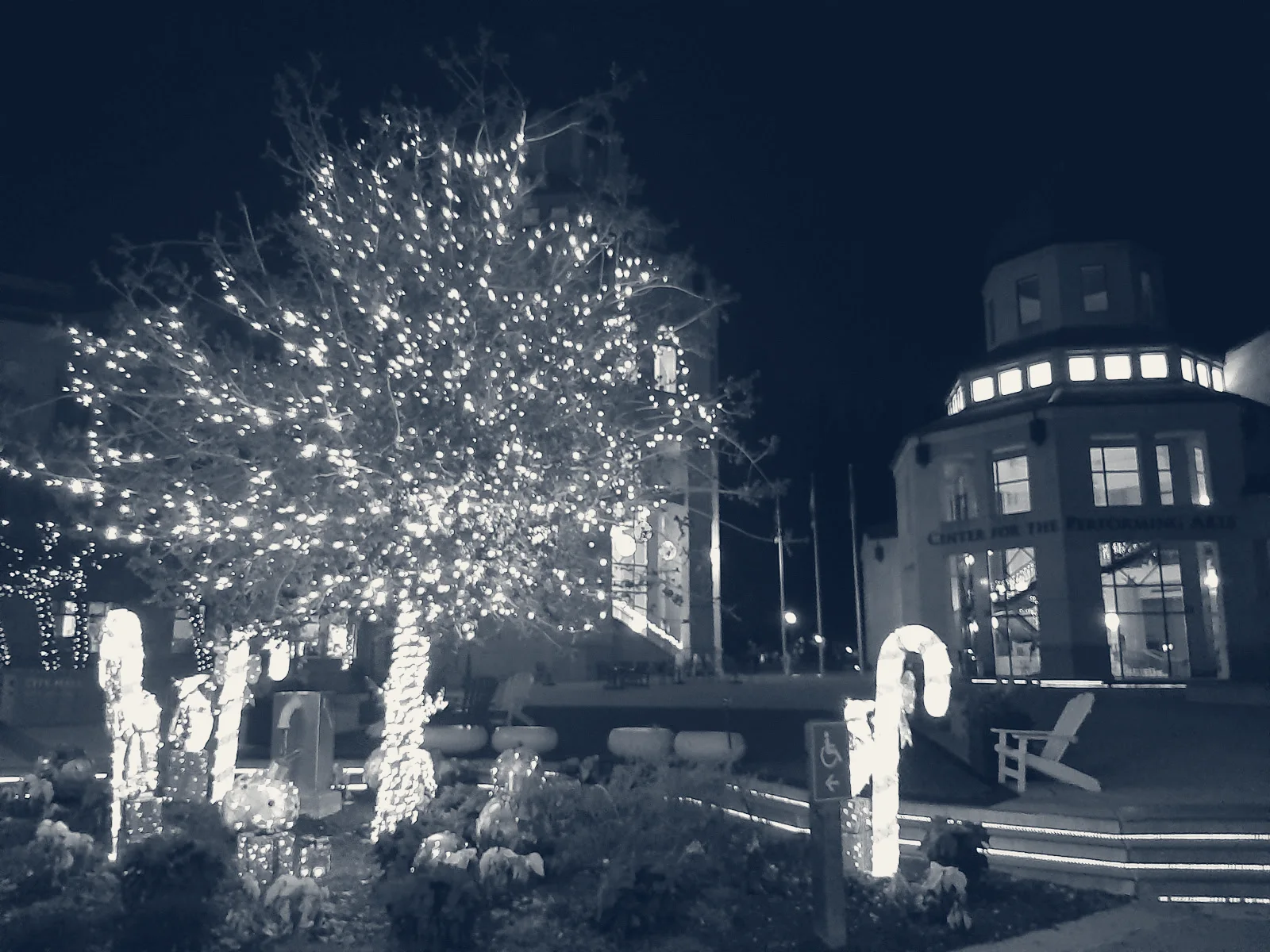 Mountain View City Hall — Mountain View, California
