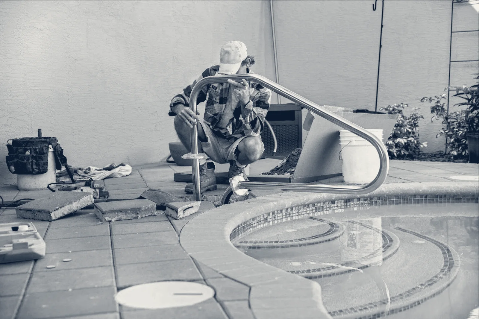 Sunshine Pool and Leak Stoppers — La Cañada Flintridge, California