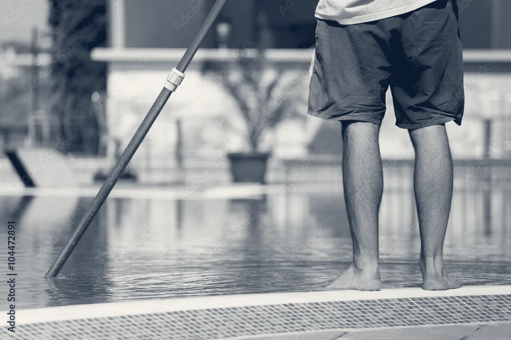 Pool Care Services — La Cañada Flintridge, California