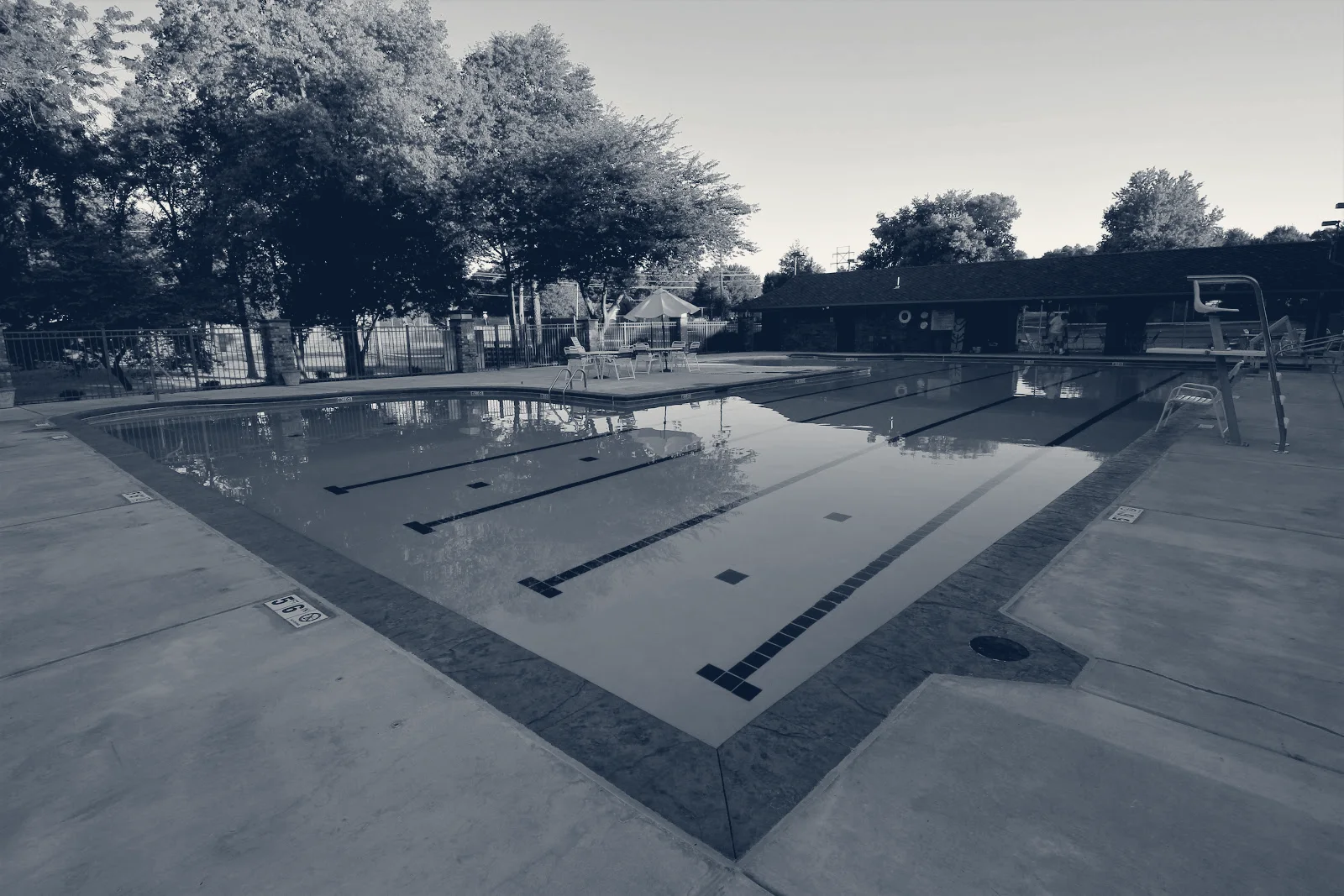 Apex Pool Service — Glendale, California