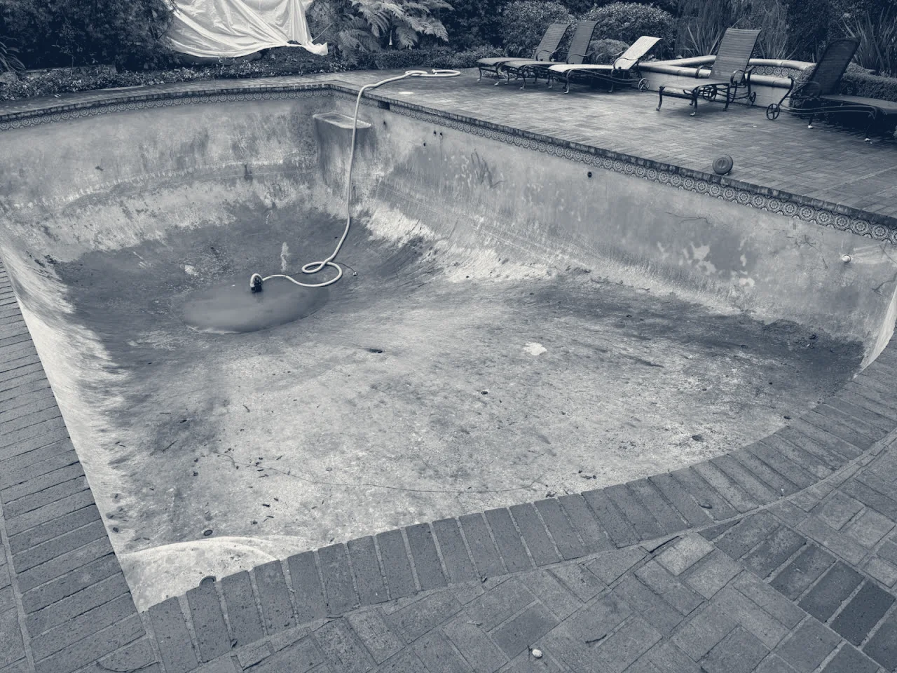 DJW pools — Monrovia, California