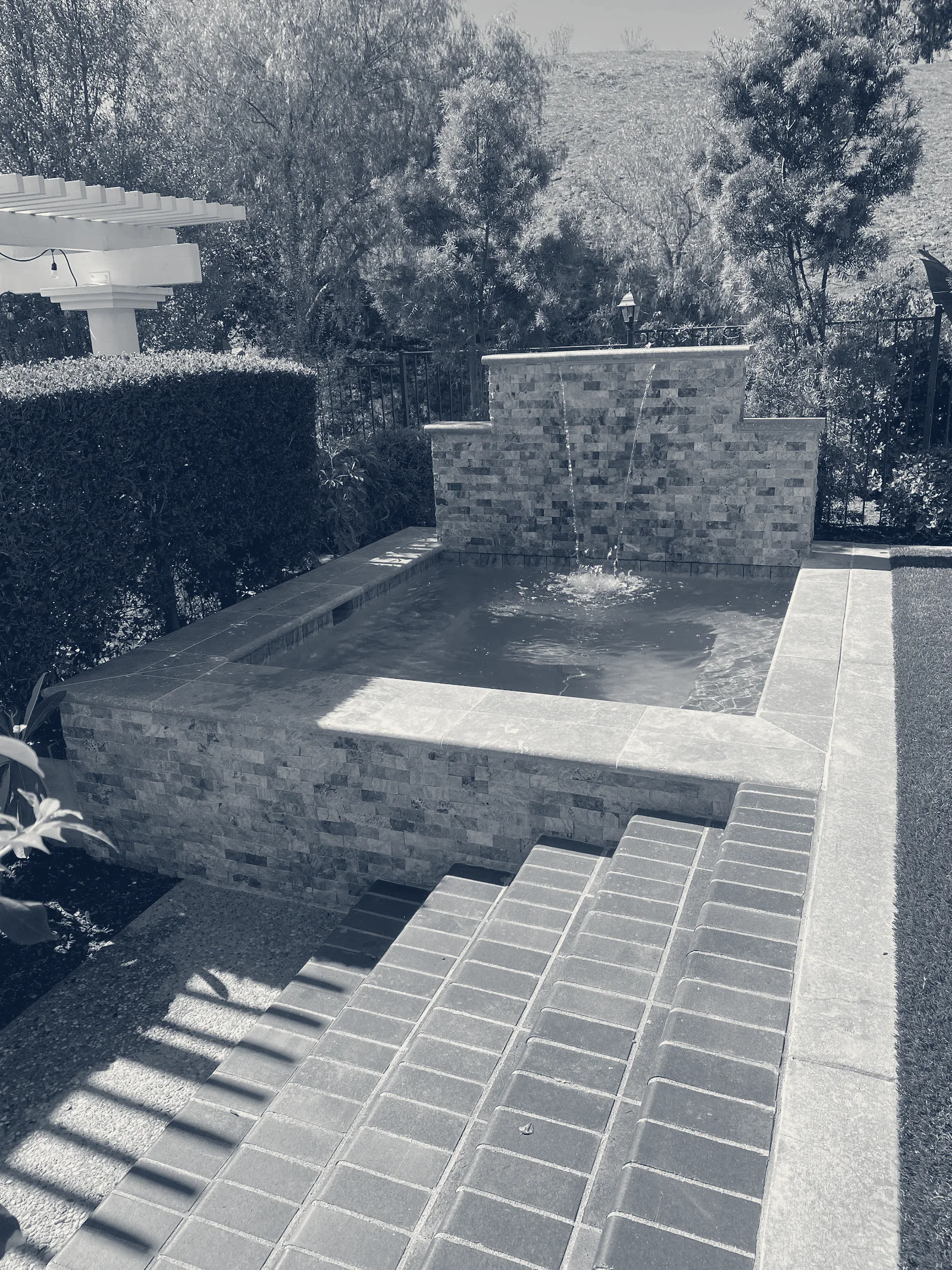 Aro Pool Builders Innovations Inc — Santa Ana, California