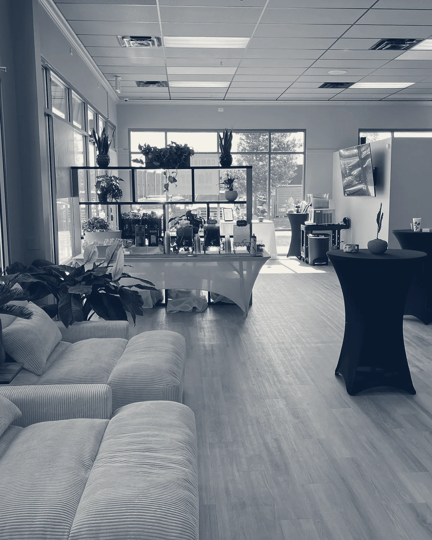 Natura Med Spa & IV Bar - Cornerstar Aurora — Aurora, Colorado