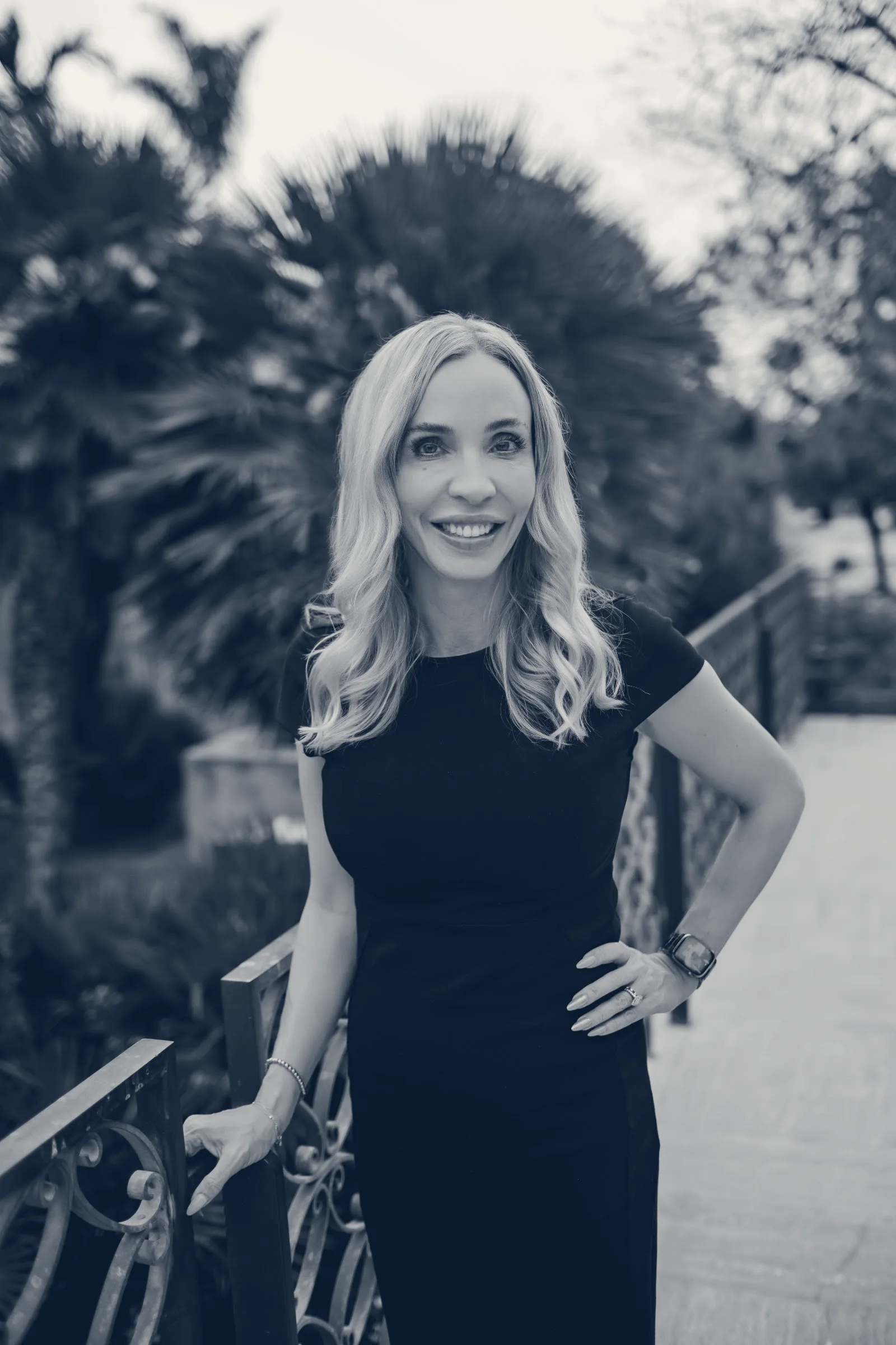 Desiree Lowe - Supreme Lending — San Diego, California