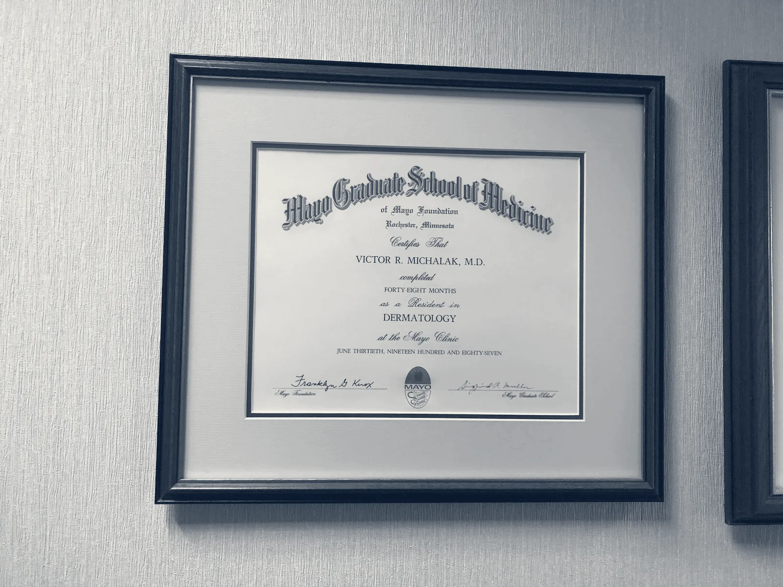 Cosmetic Surgery & Dermatology of Issaquah, Inc: Dr. Victor R. Michalak, MD — Issaquah, Washington