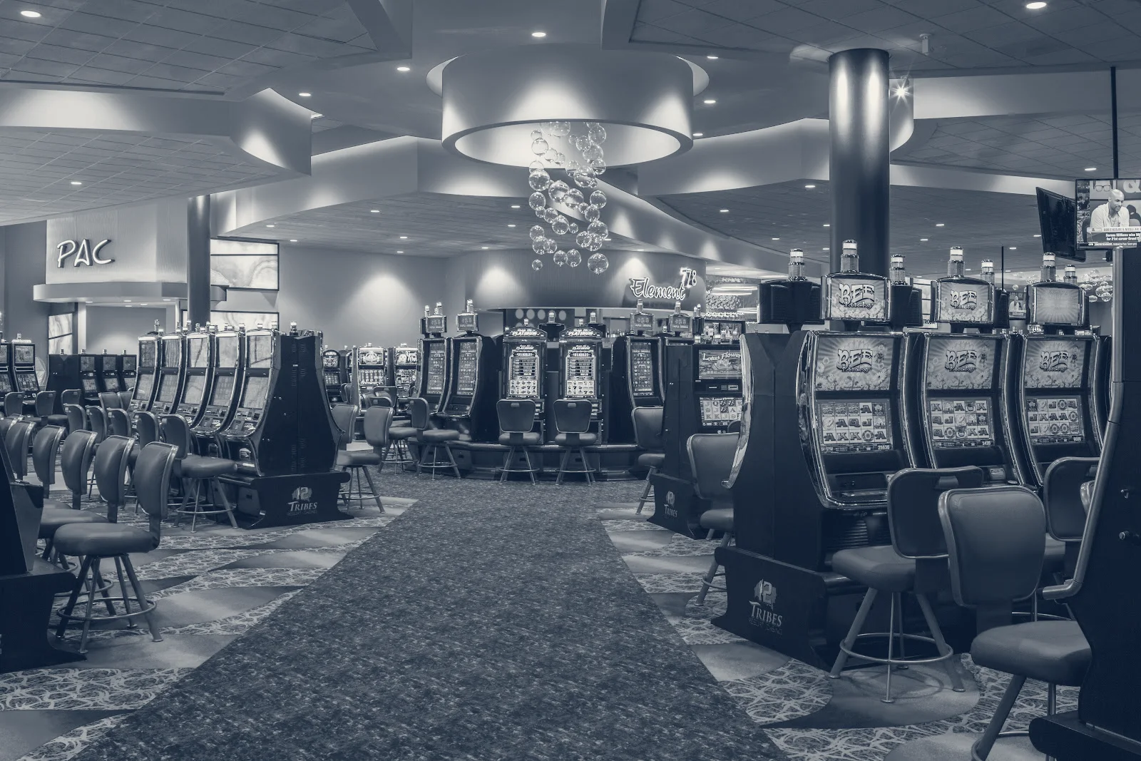 12 Tribes Omak Casino Hotel — Omak, Washington