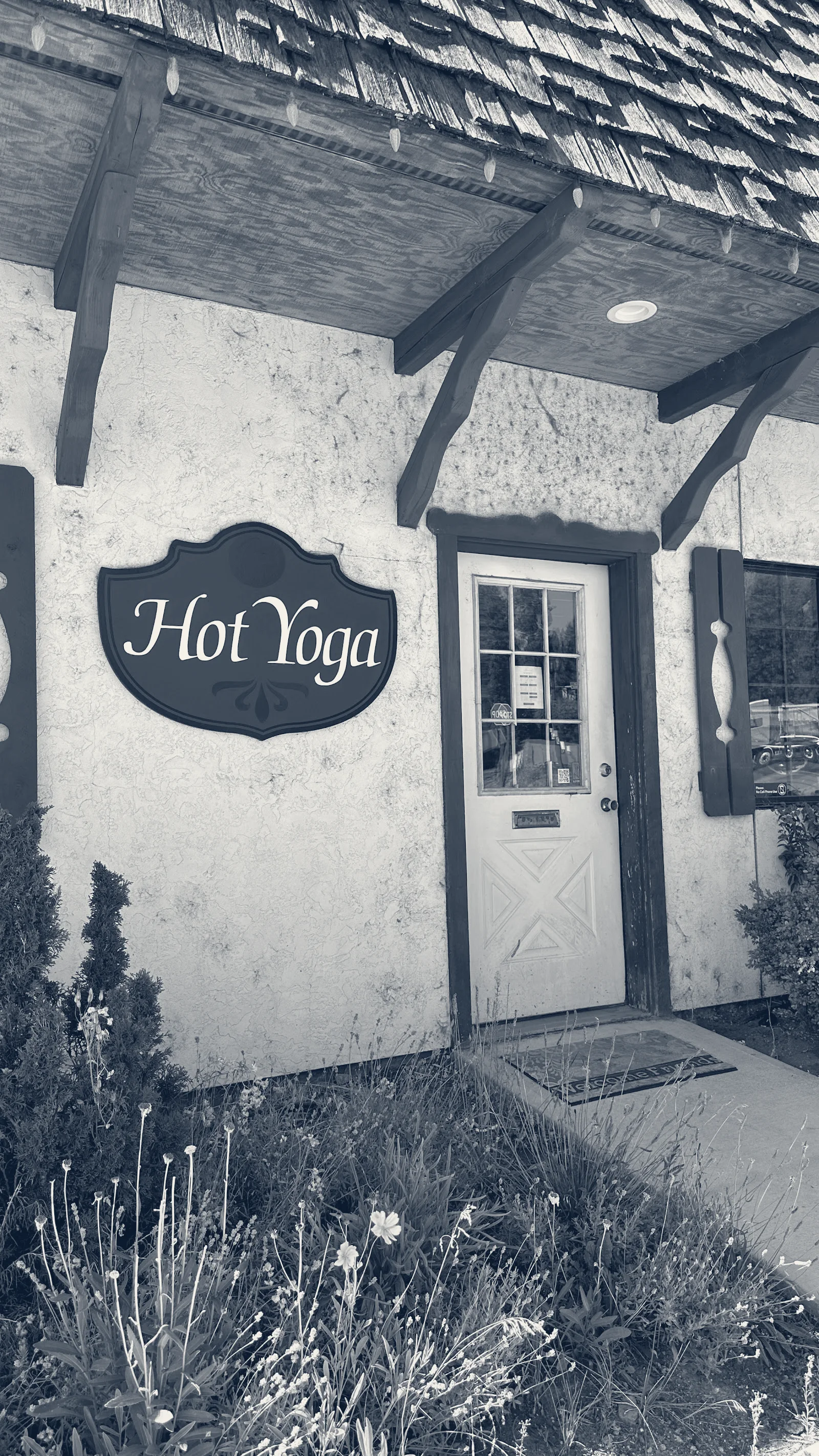 ALPINE HOT YOGA — Leavenworth, Washington