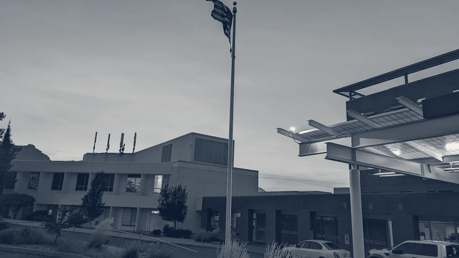 Saddle Rock Building — Wenatchee, Washington
