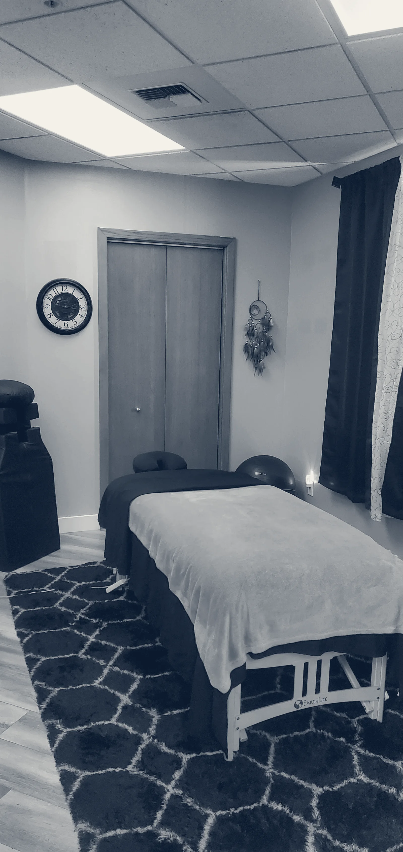 Hands Down Massage Therapy PLLC — Moses Lake, Washington