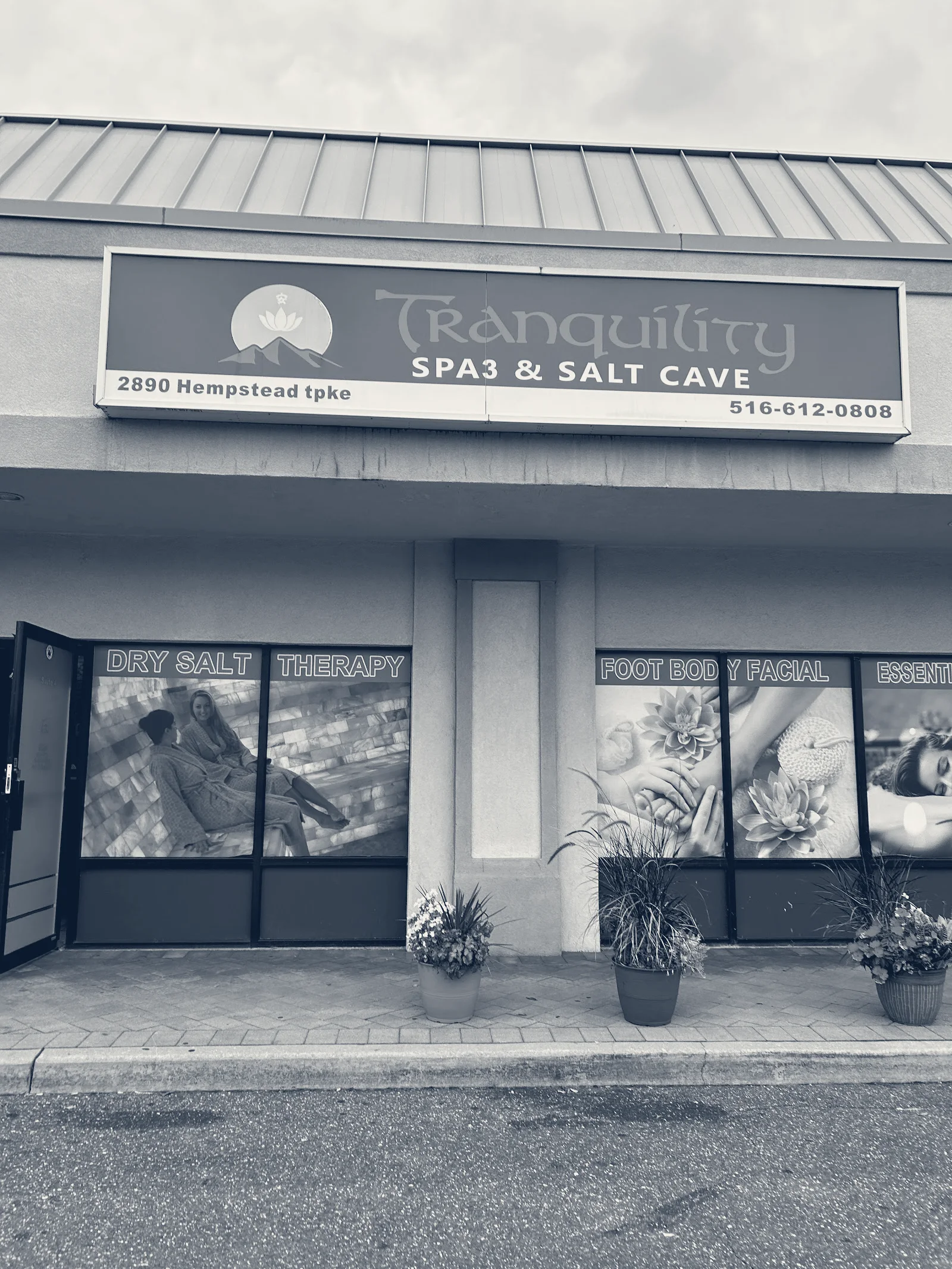 Tranquility 3 Spa & Salt Cave — Levittown, New York