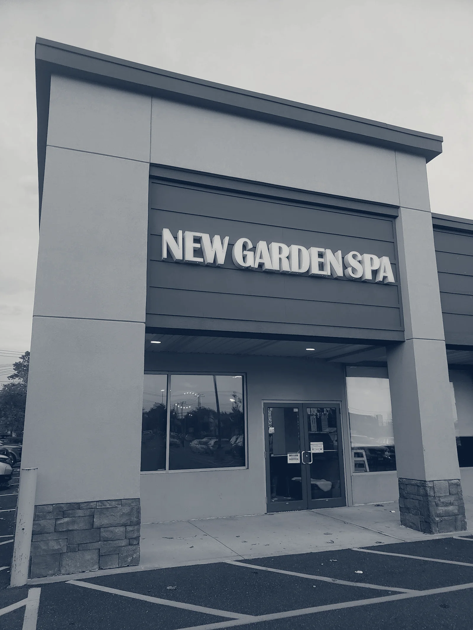 New Garden Spa l Best Bodywork & Foot Spa — New Hyde Park, New York