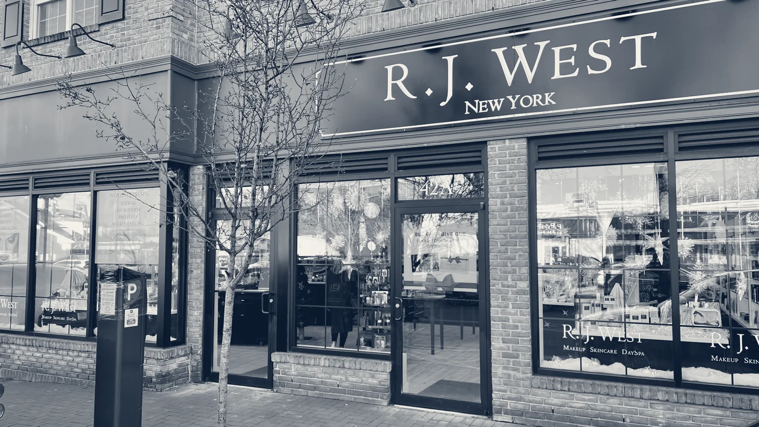 R J West NY — Huntington, New York