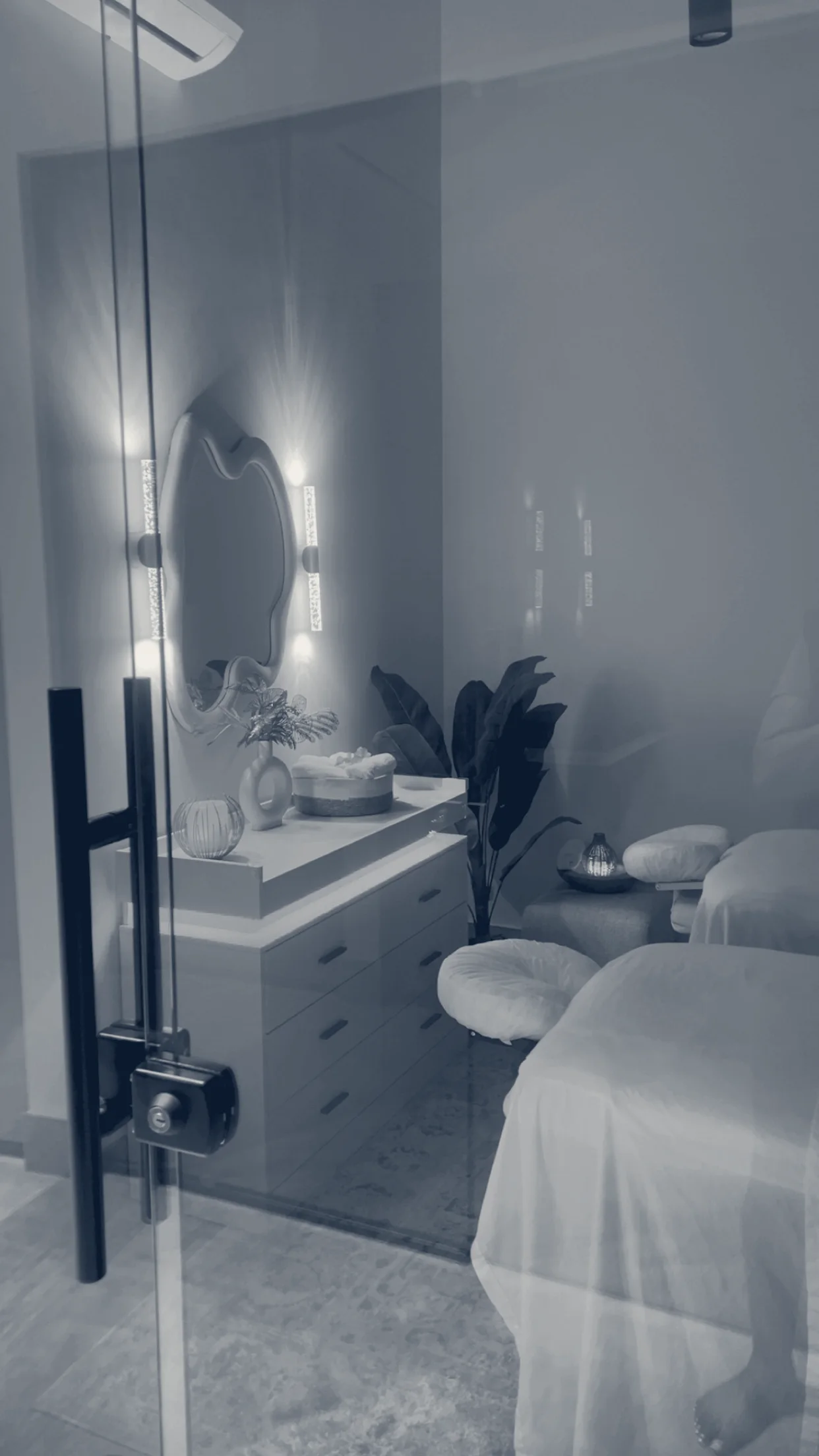 SWEPT AWAY SPA — Bronx, New York