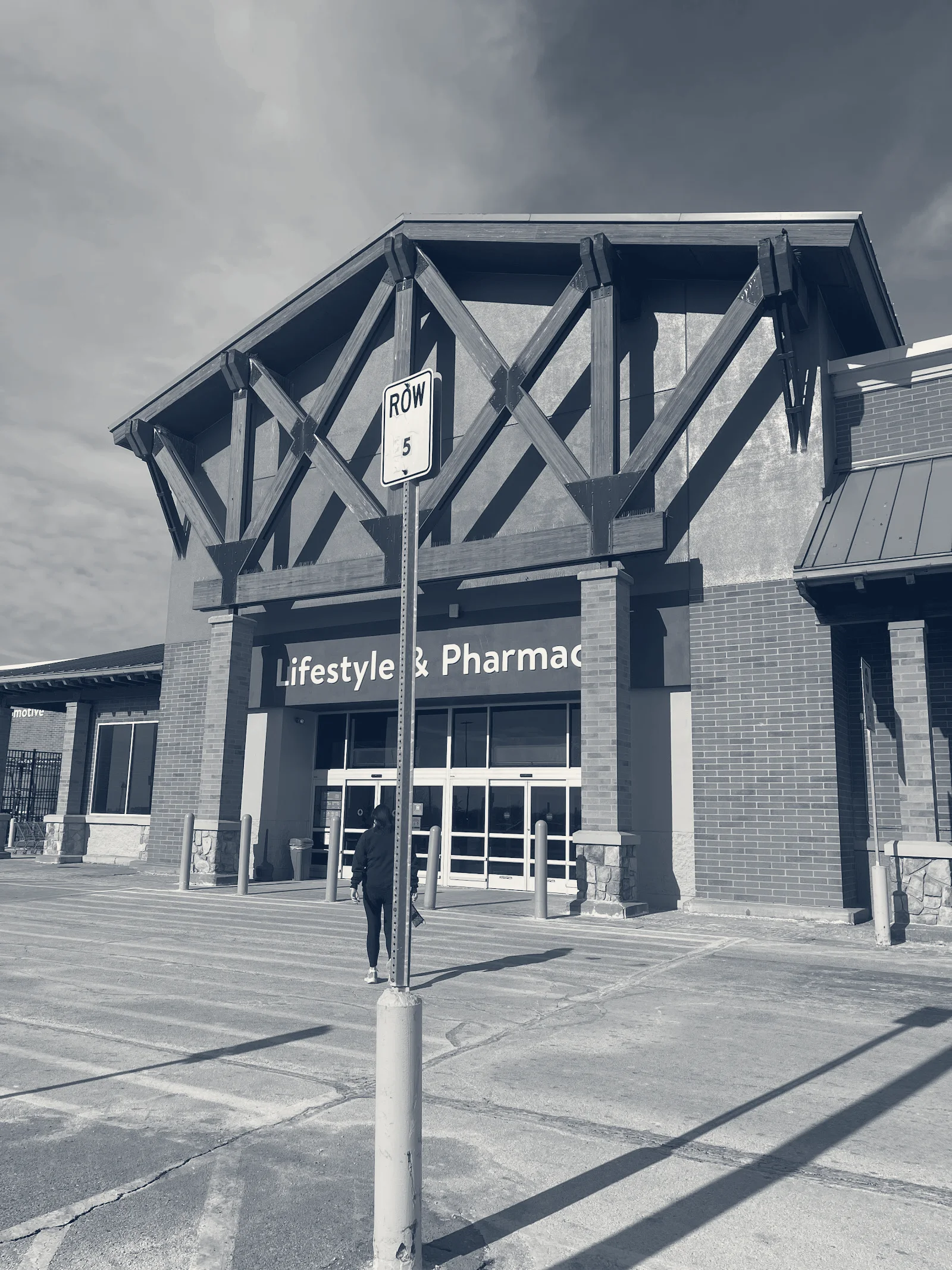 Walmart Business Center — Triadelphia, West Virginia