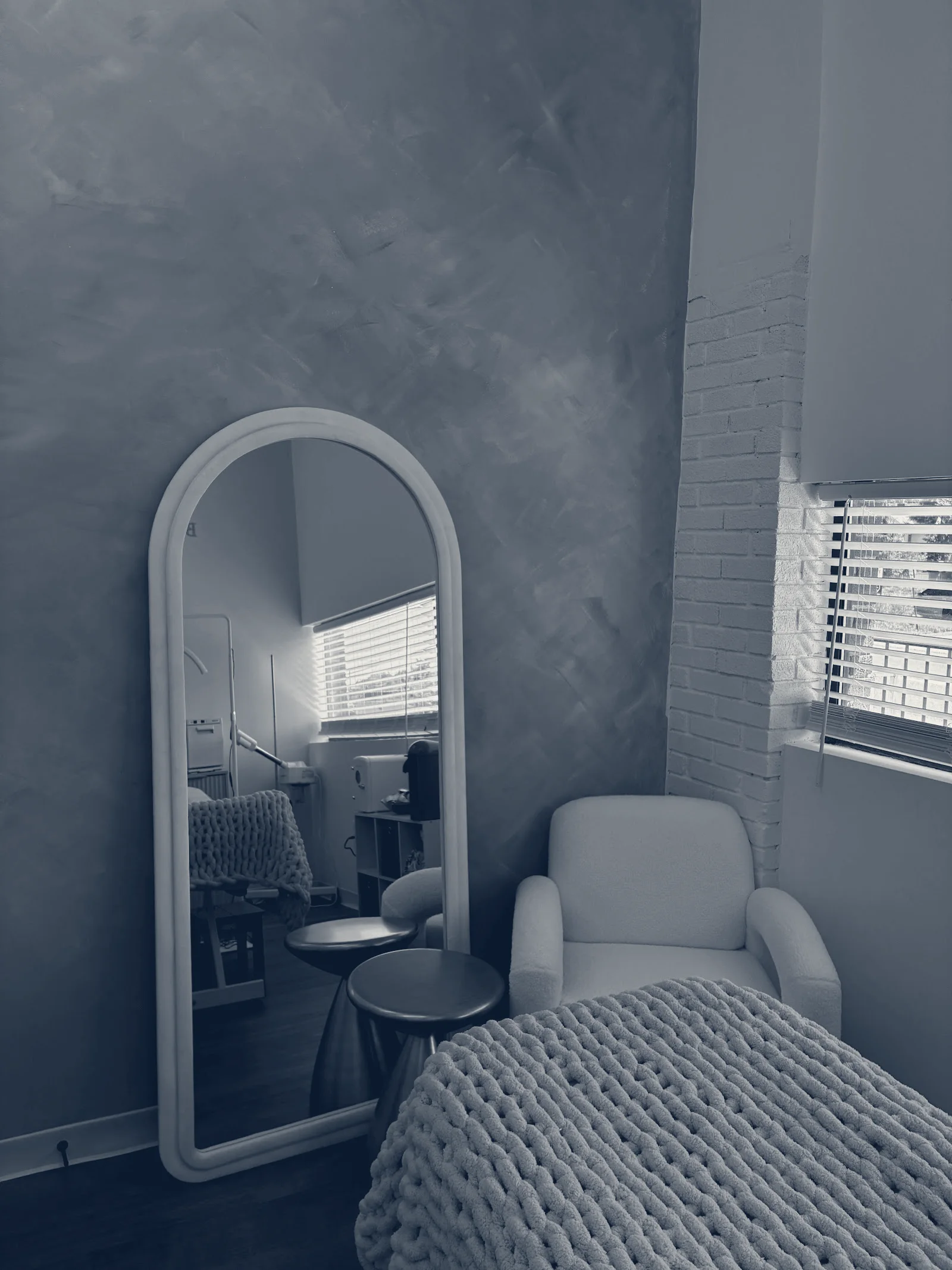 Glow Beauty Lounge — Poughkeepsie, New York