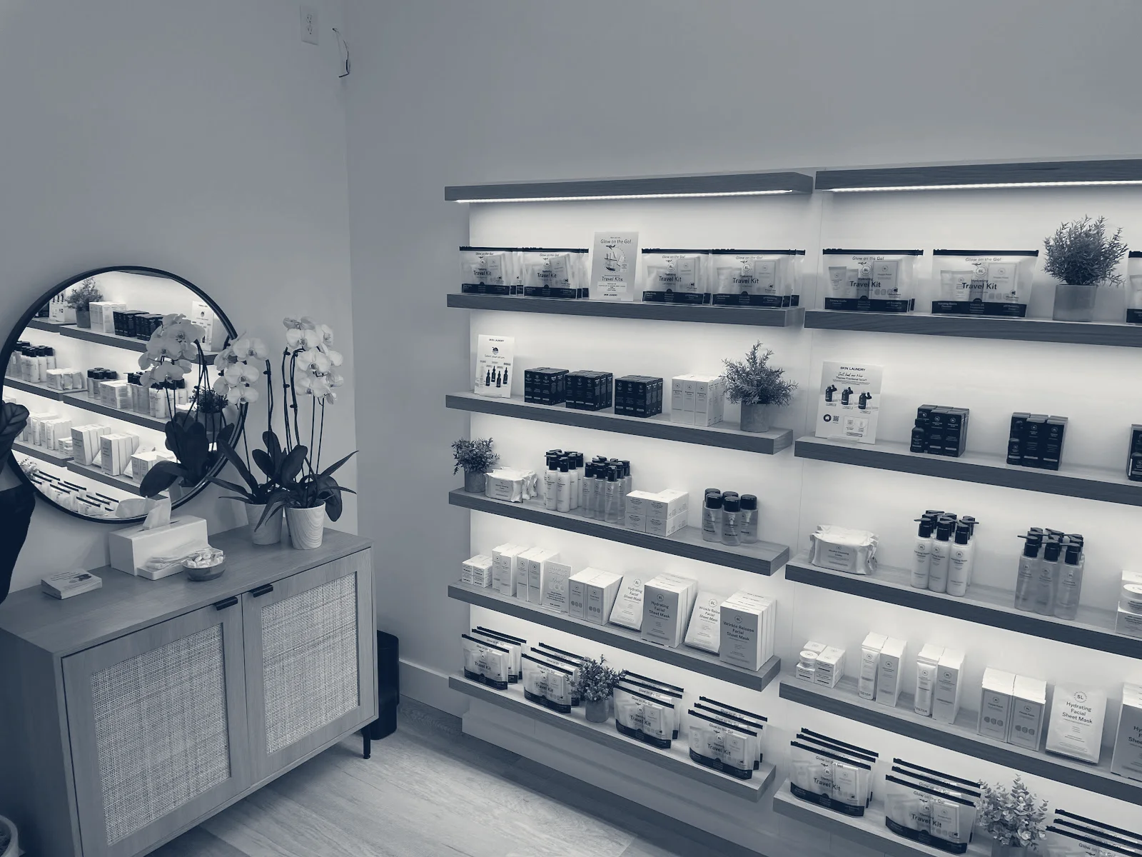 Skin Laundry - MarketStreet Lynnfield — Lynnfield, Massachusetts