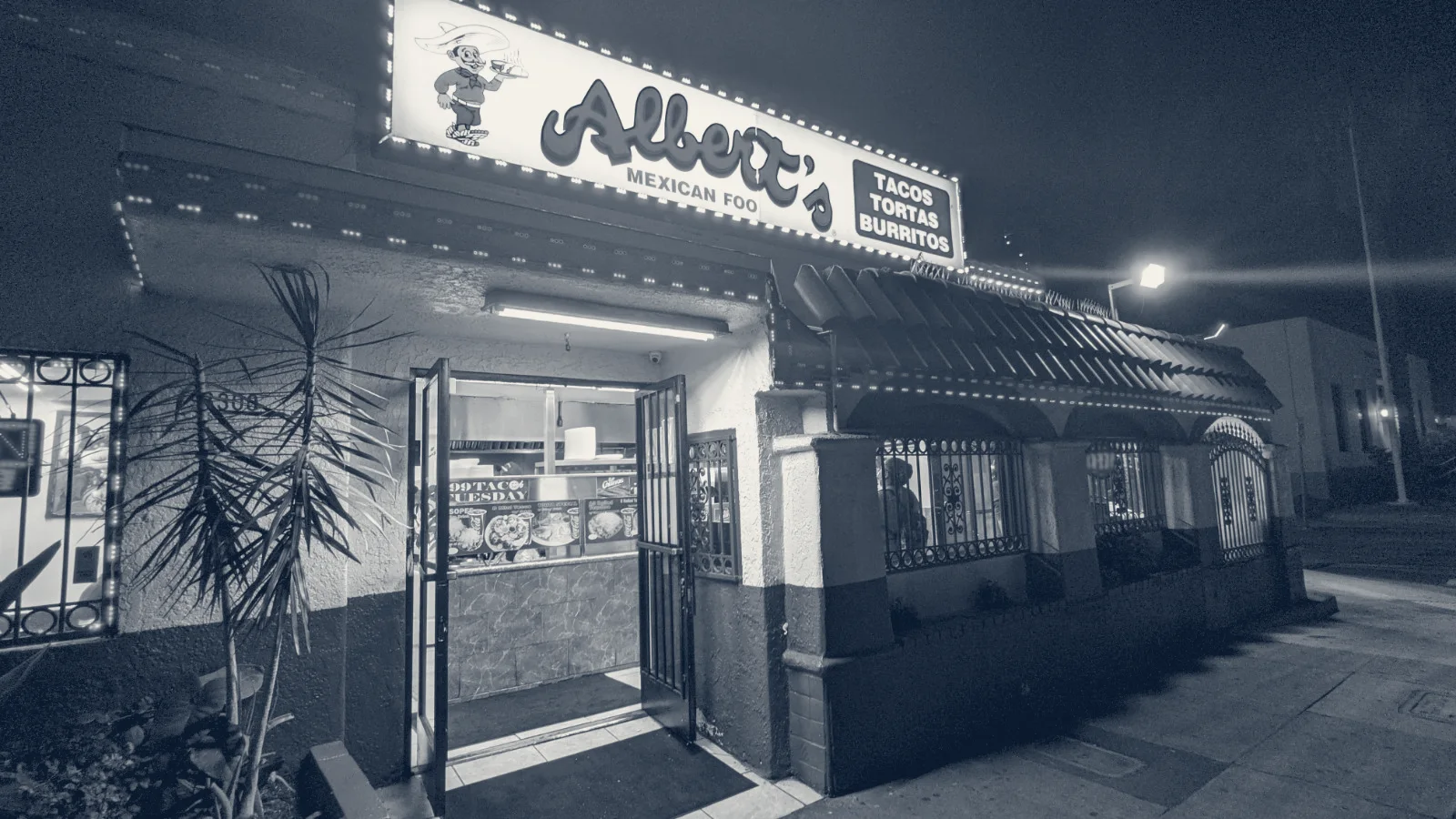 Albert's Mexican Food — South Gate, California
