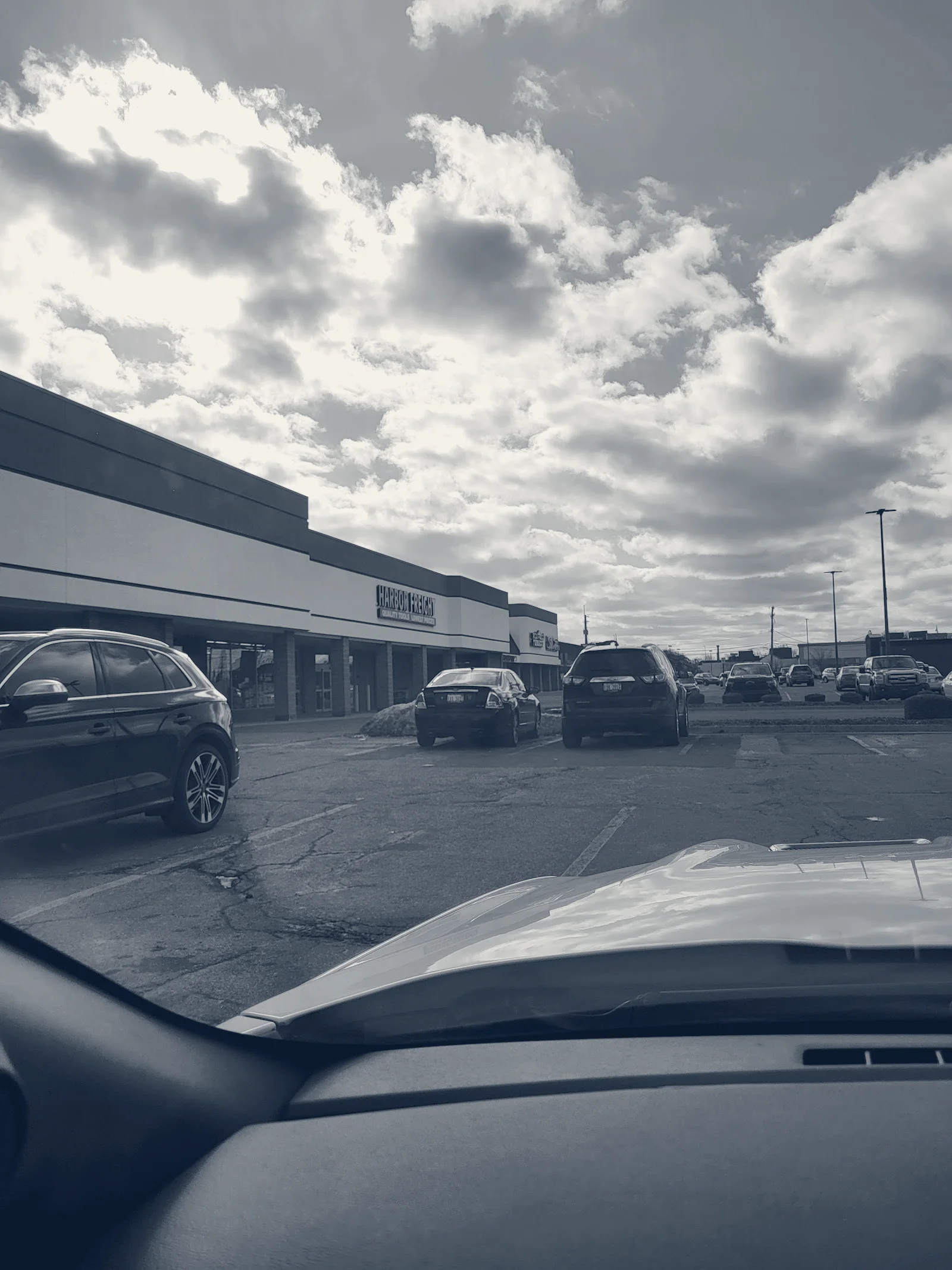 Maple Plaza — Walled Lake, Michigan