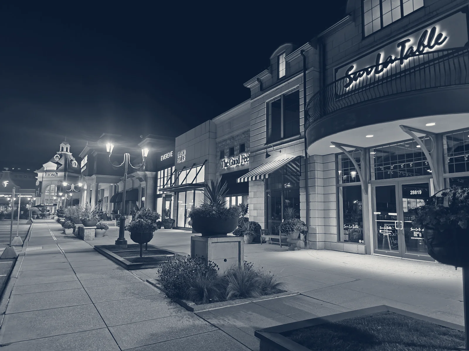 Eton Chagrin Boulevard — Woodmere, Ohio