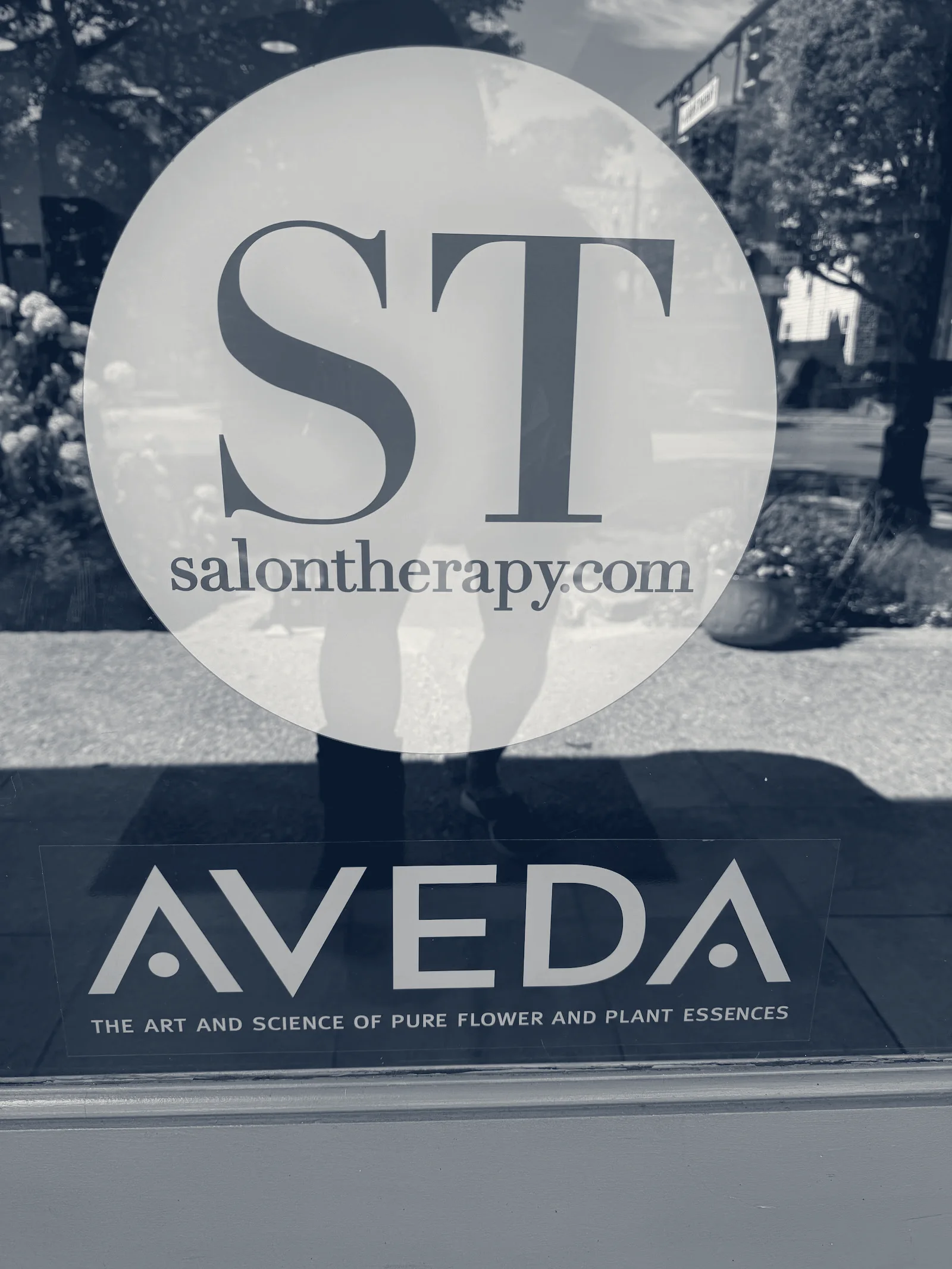 Salon Therapy — Columbus, Ohio