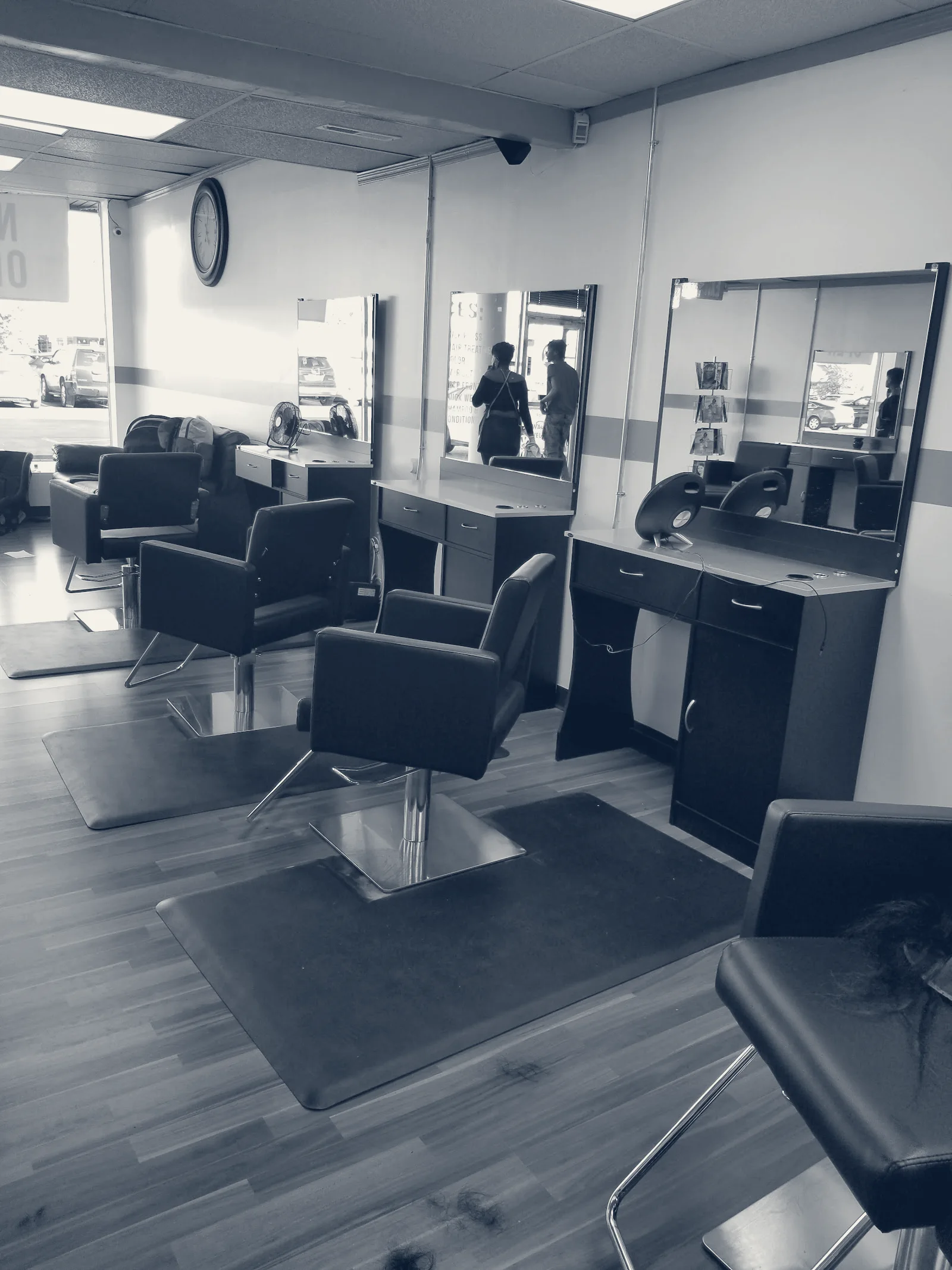 Unique Hair Gallery — Whitehall, Ohio