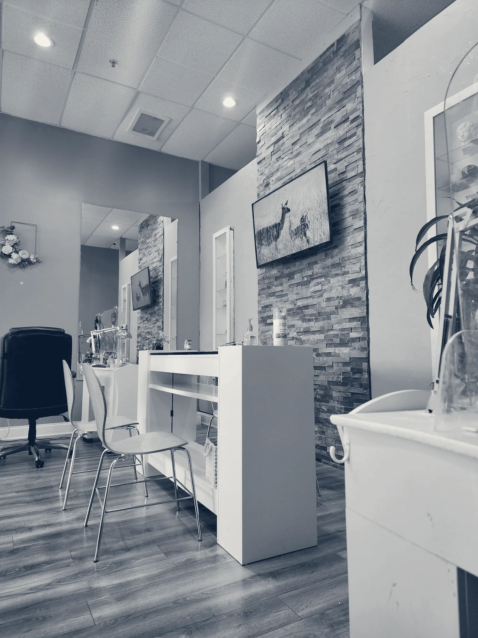 Secret Nails & Foot Spa — Pickerington, Ohio