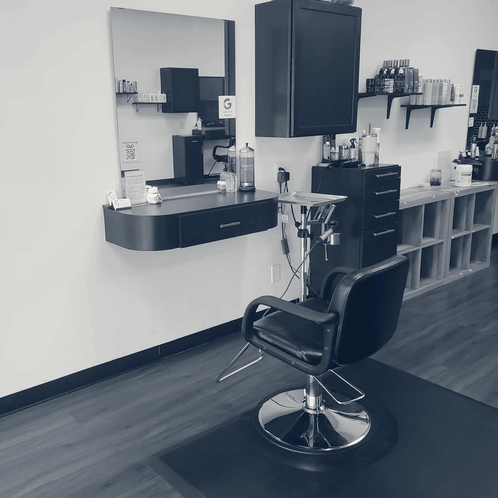Rockin' Robyn's Little Shop of Hair — Gahanna, Ohio