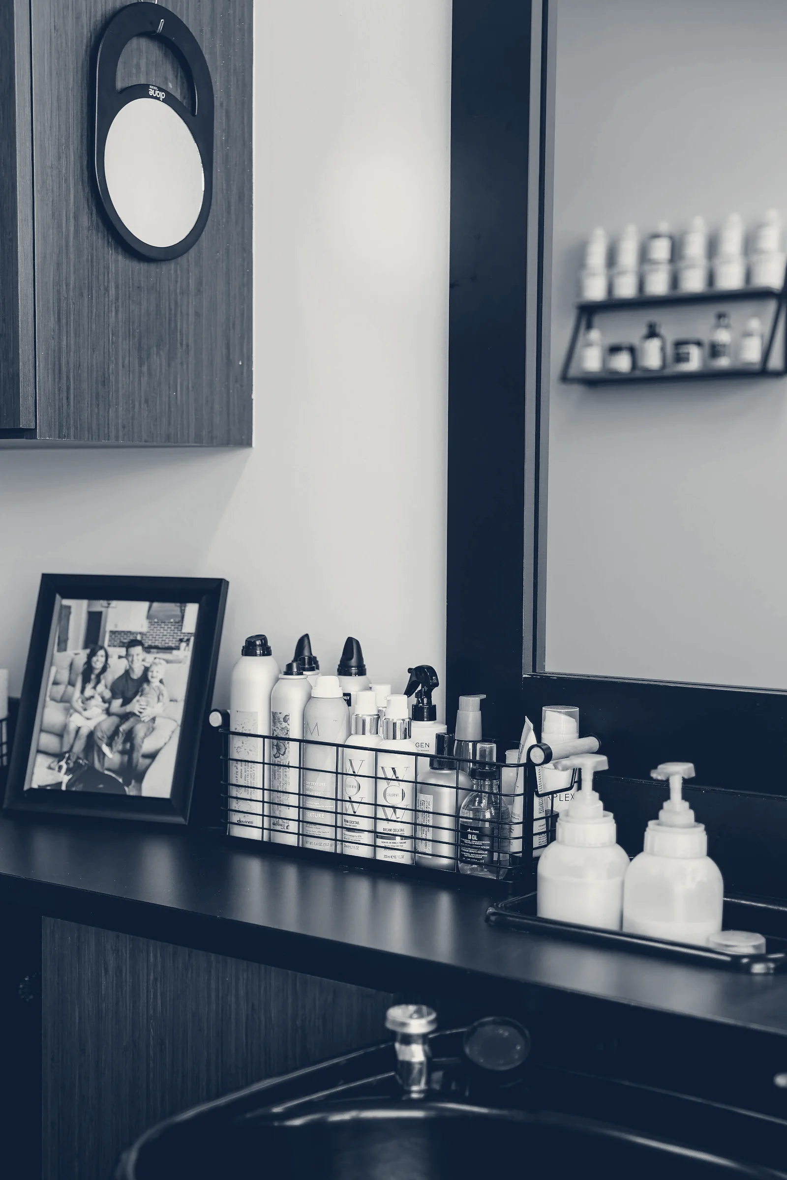 oak & olive salon studio — Gahanna, Ohio