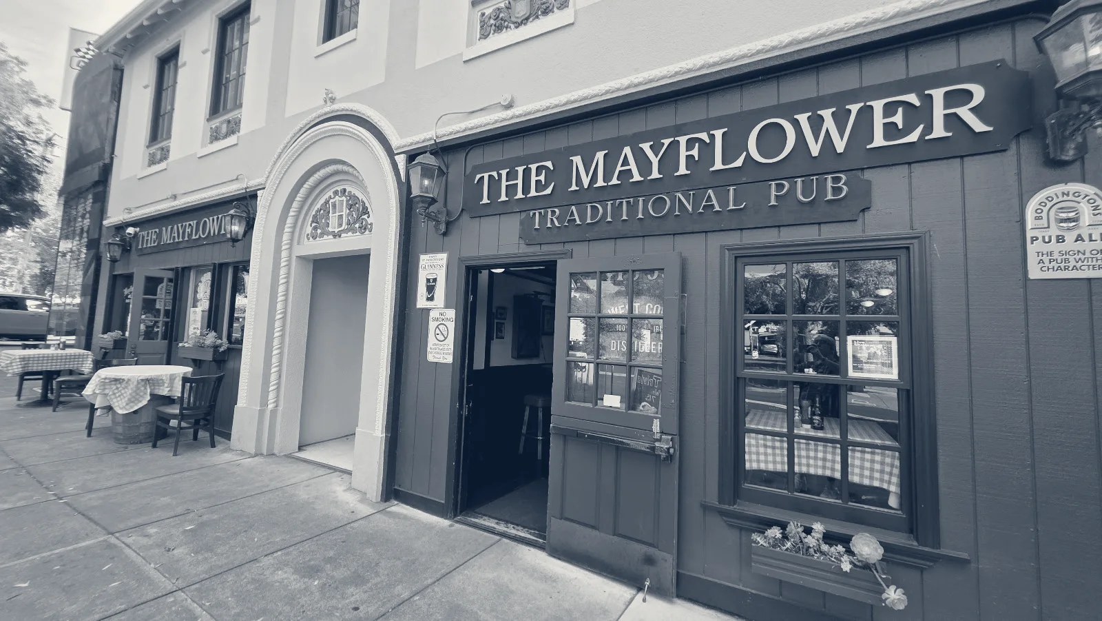 The Mayflower Pub, San Rafael, California
