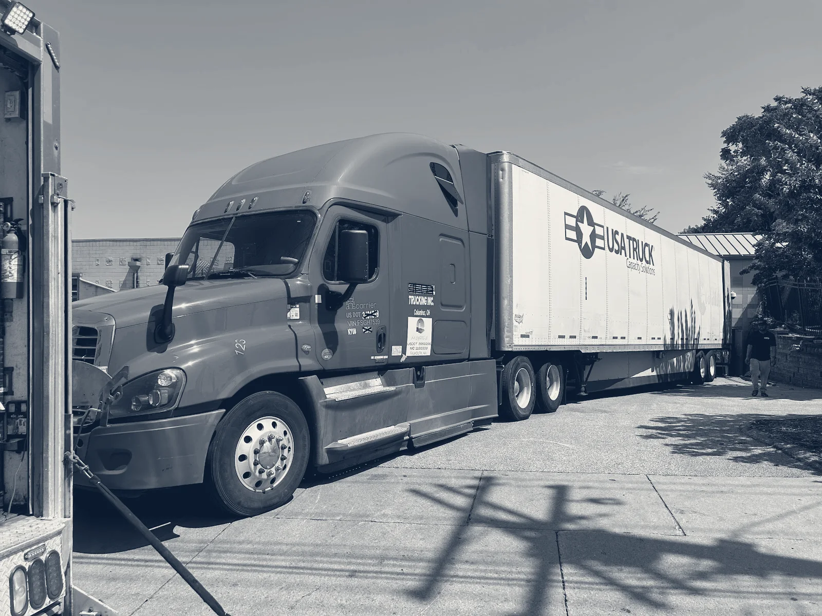 J&R mobile truck and trailer repair LLC, Cleveland, Ohio