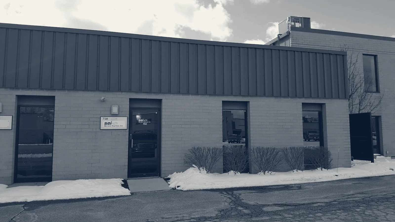 Service Express | Cleveland, Ohio, Valley View, Ohio