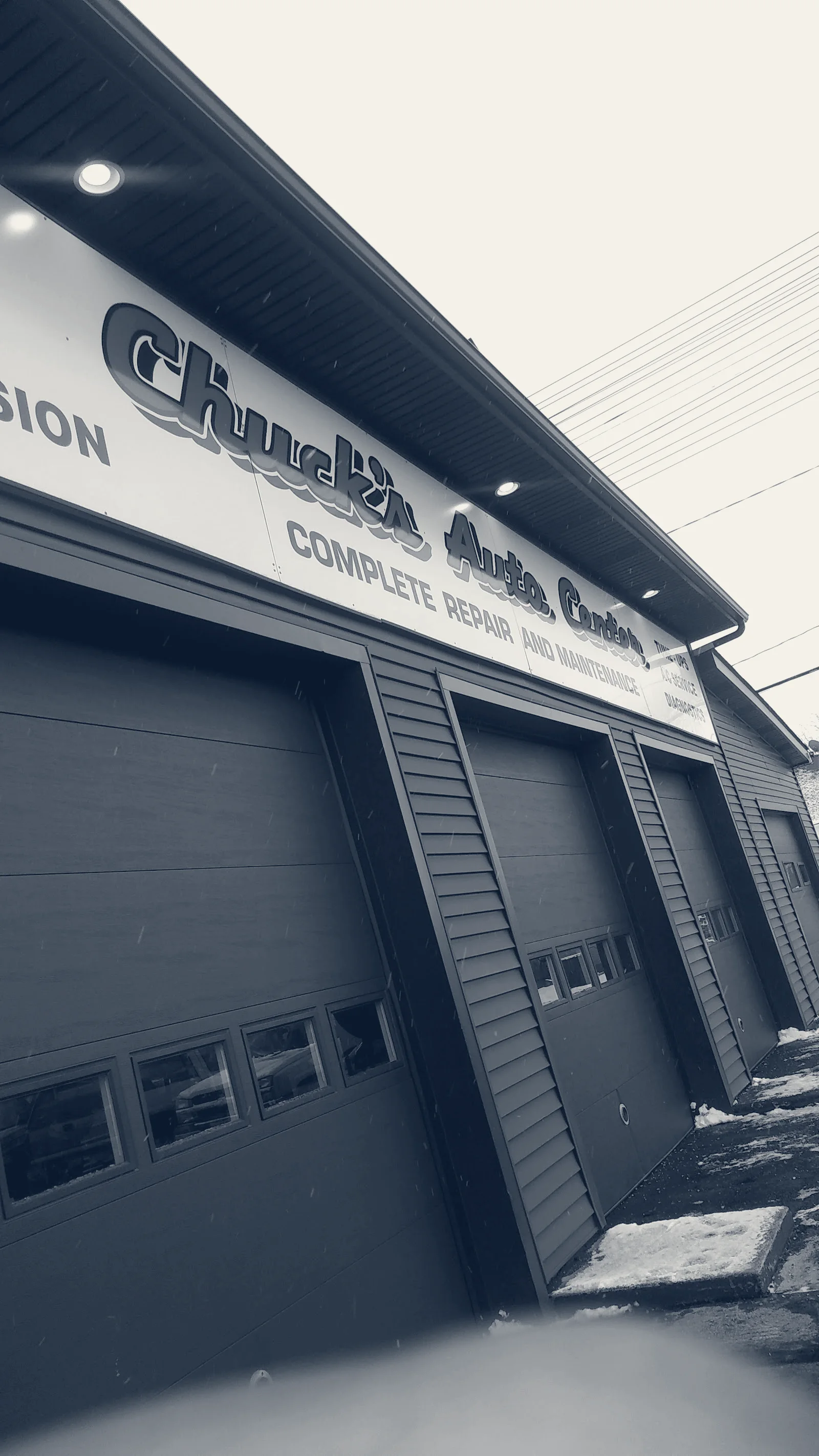 Chuck's Auto Center, Cleveland, Ohio