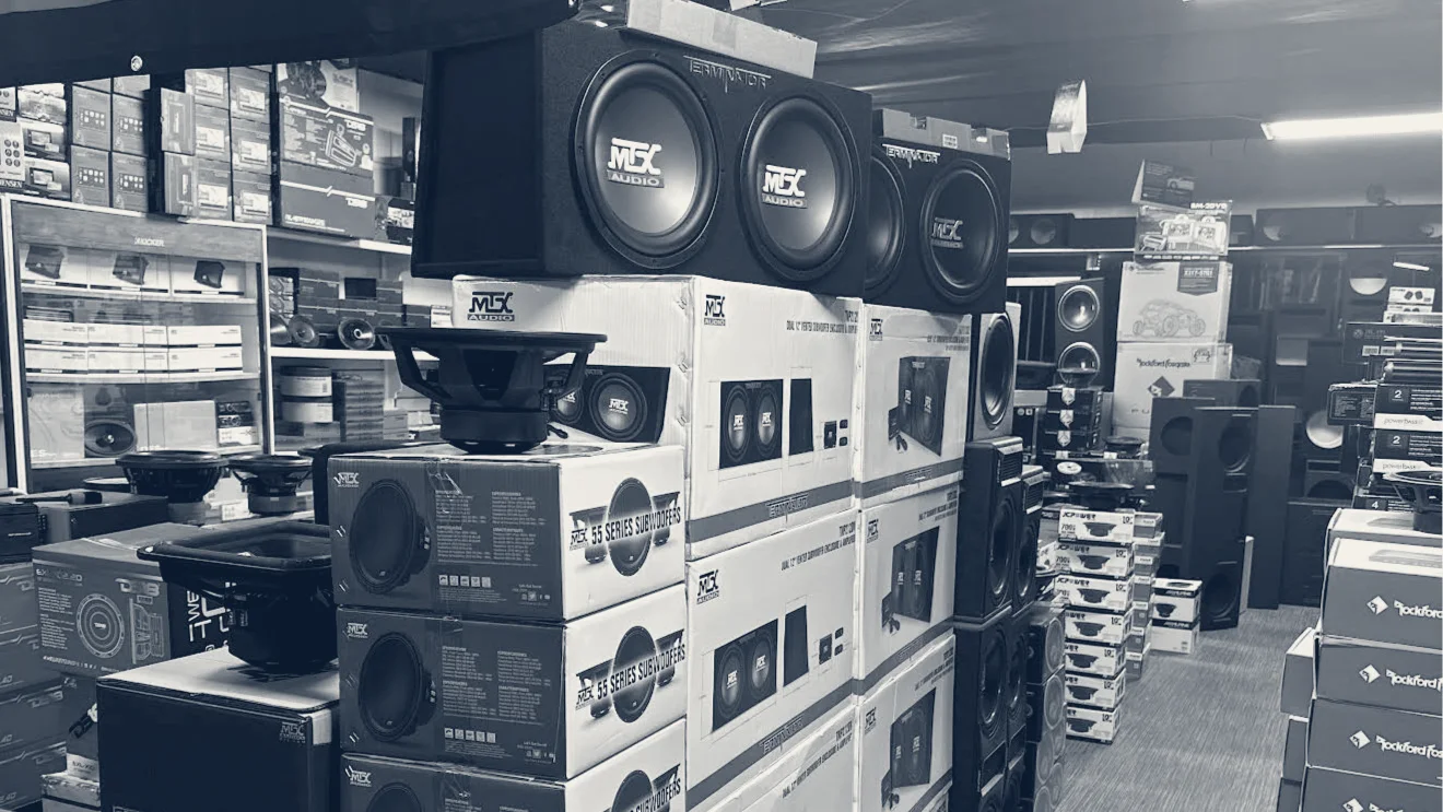 El Guero Mobile Estereos Y Alarmas Inc., Santa Ana, California