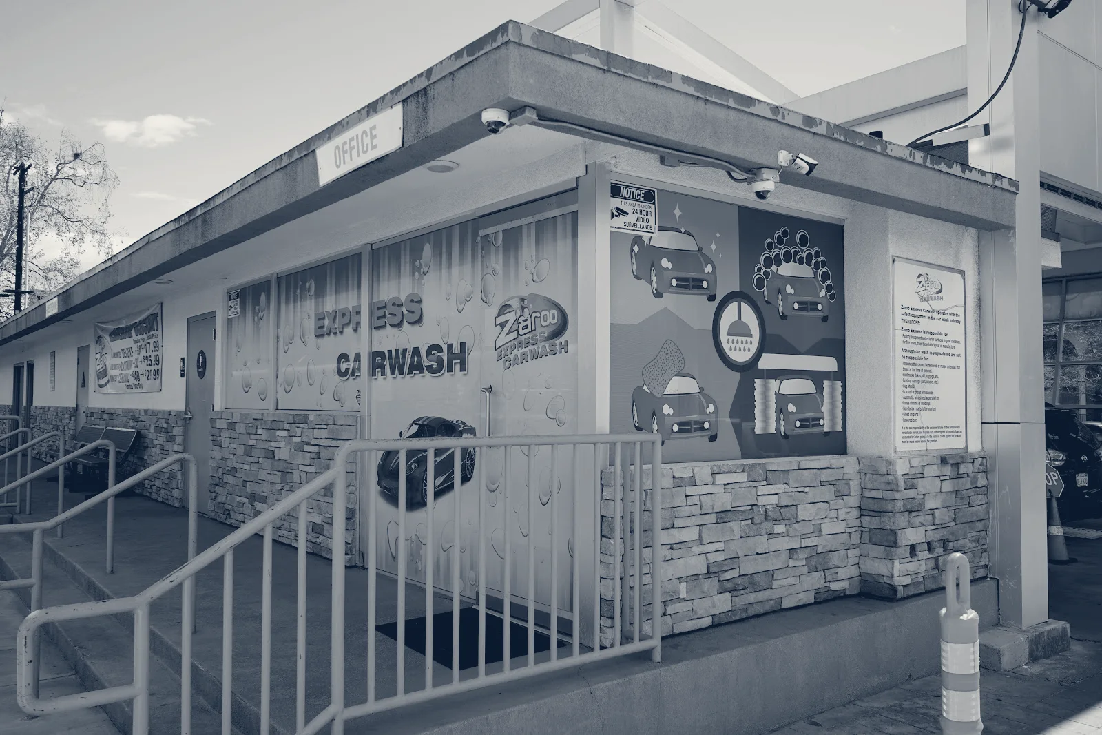 Zaroo Express Car Wash, Santa Ana, California