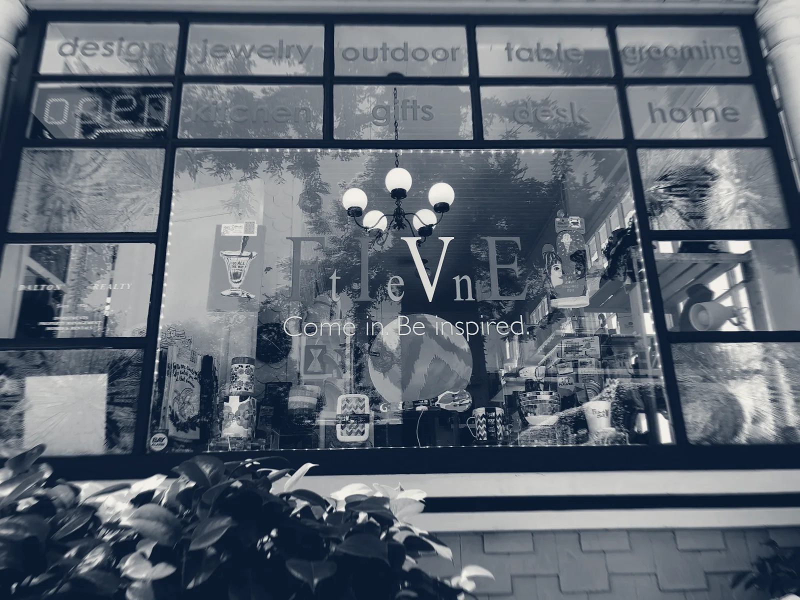Five Ten Gifts, Palo Alto, California