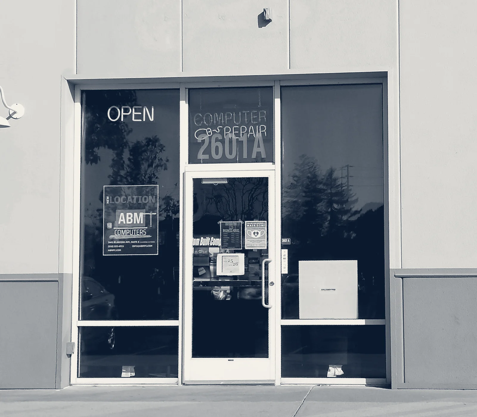 ABM Computers, Alameda, California