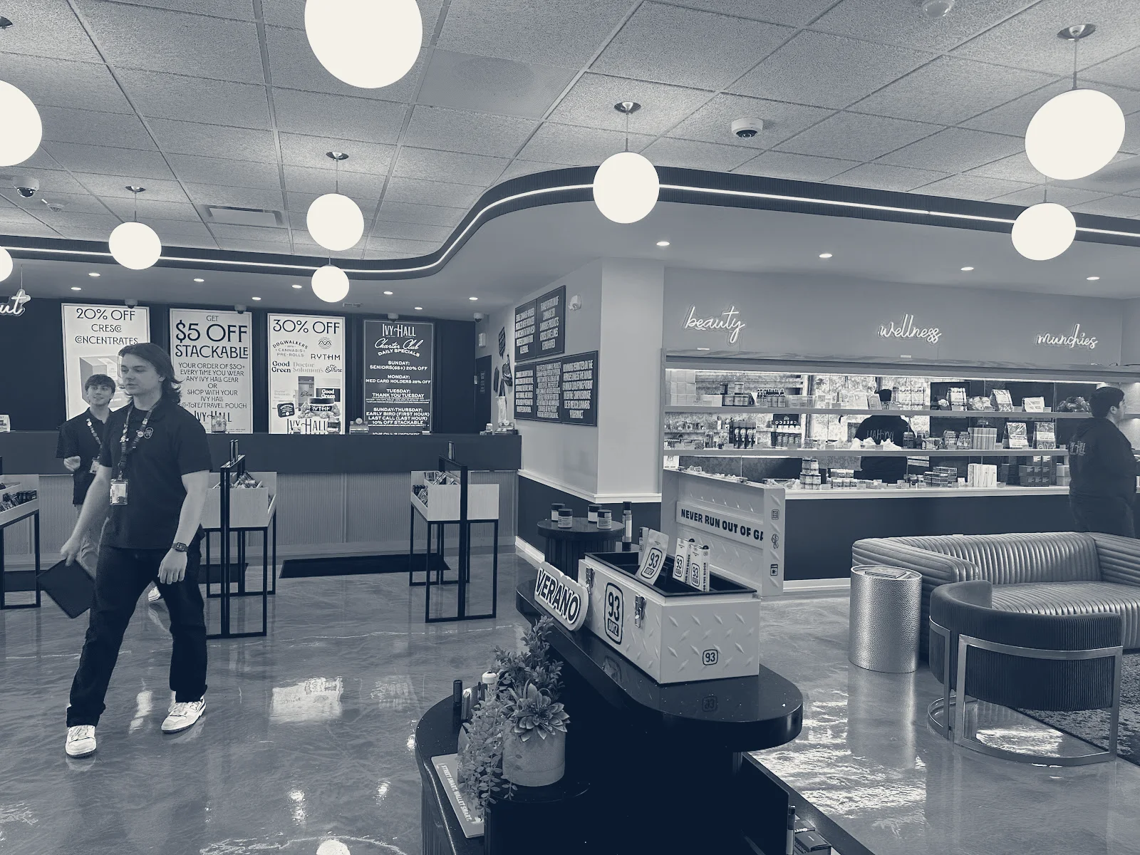 Ivy Hall Dispensary - Bolingbrook, Bolingbrook, Illinois