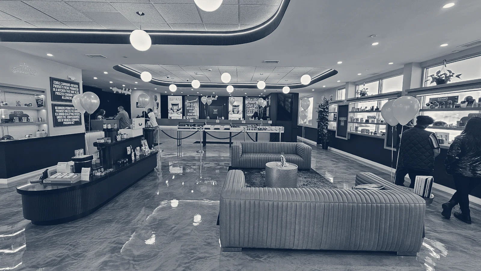 Ivy Hall Dispensary - Streamwood, Streamwood, Illinois