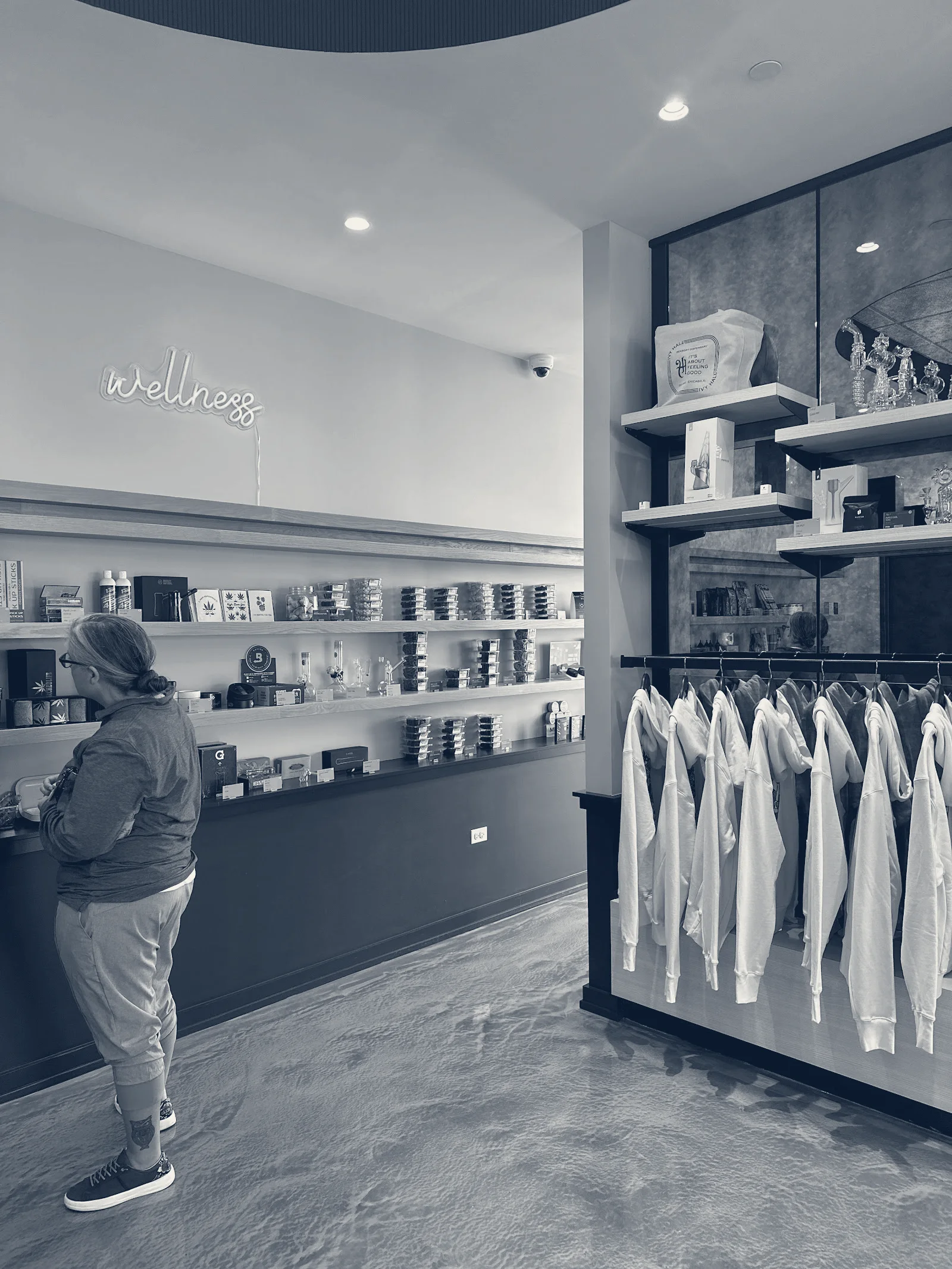 Ivy Hall Dispensary - Waukegan, Waukegan, Illinois
